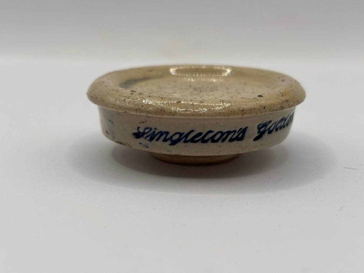 Old small singletons eye ointment