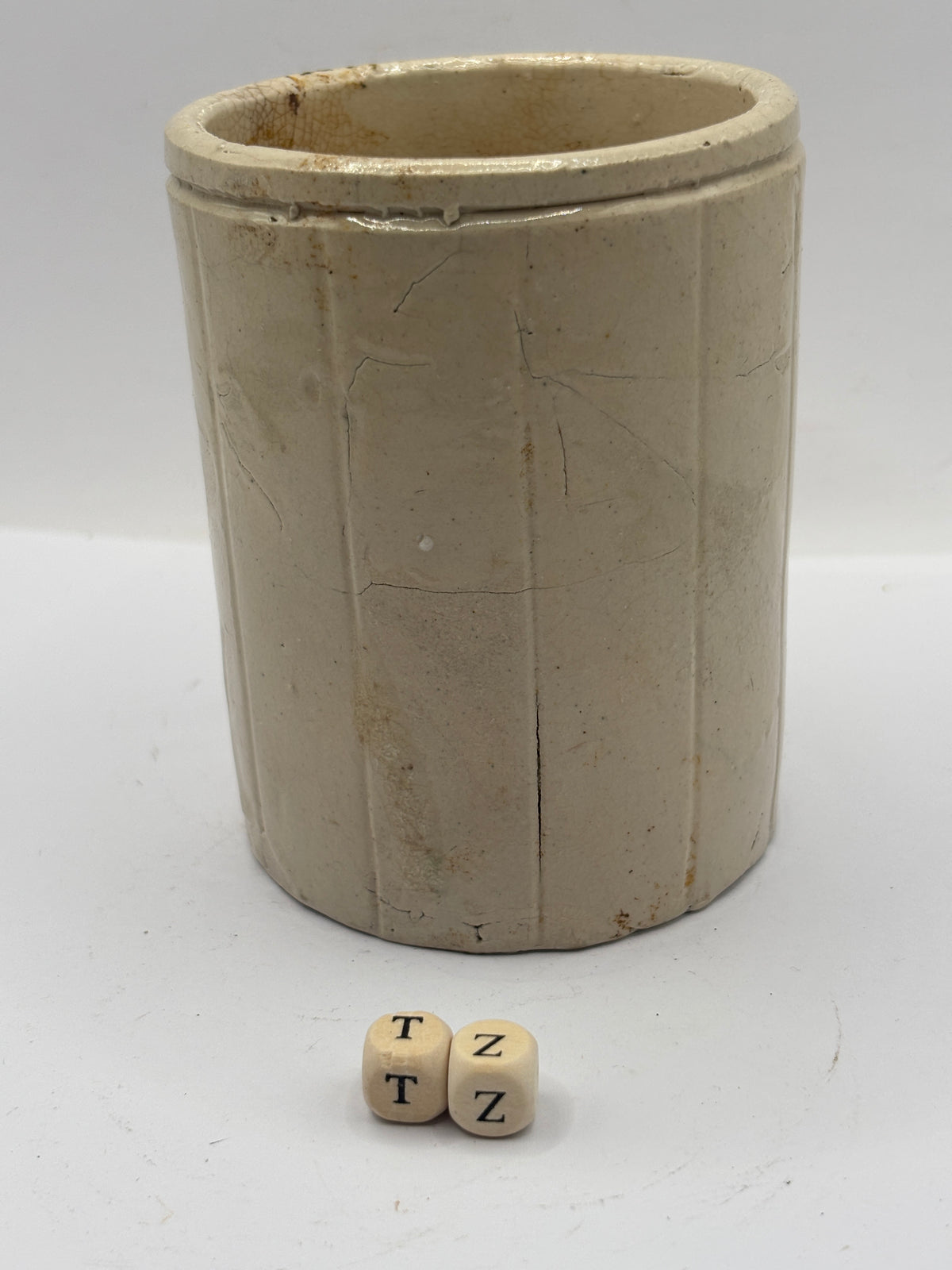 Old 1lb ribbed stoneware jam pot (TZ) stained & crazed