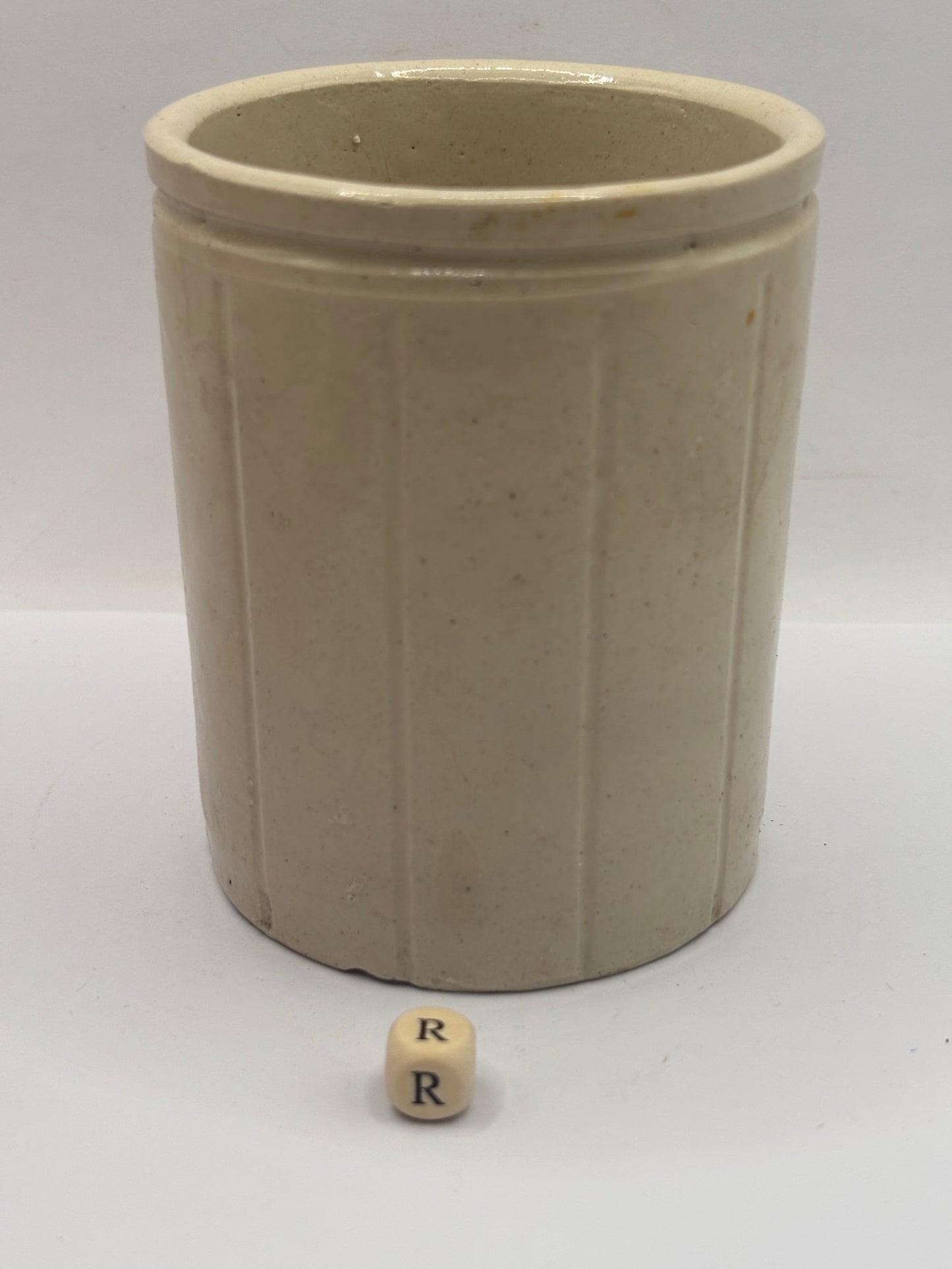 Old 1lb ribbed stoneware jam pot (R) Hartleys