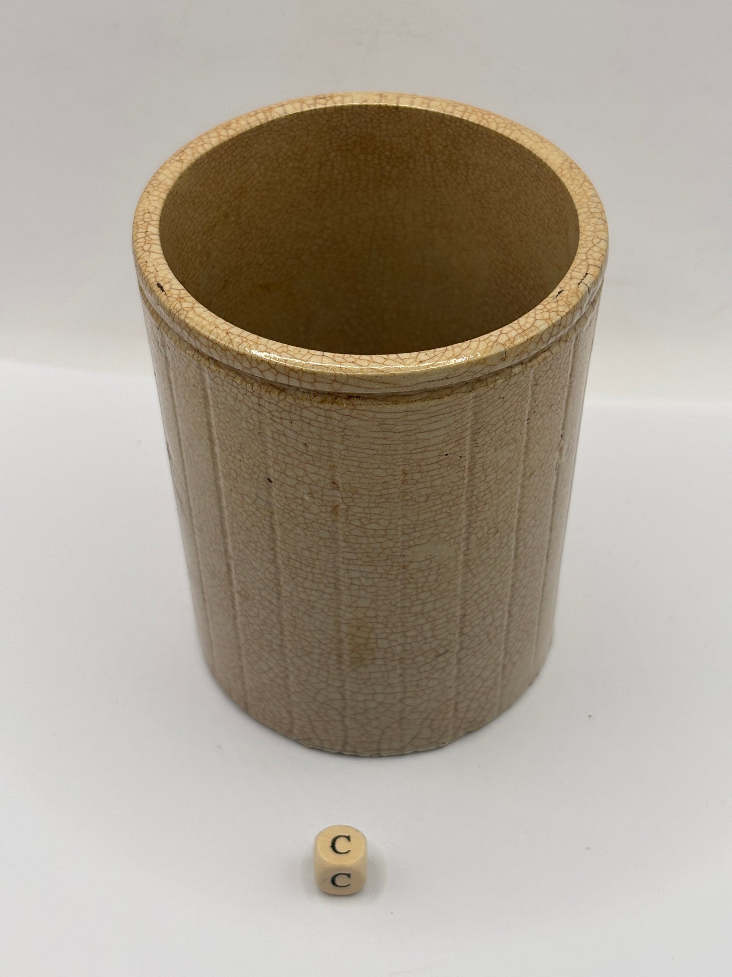Old 1lb ribbed stoneware jam pot (c)
