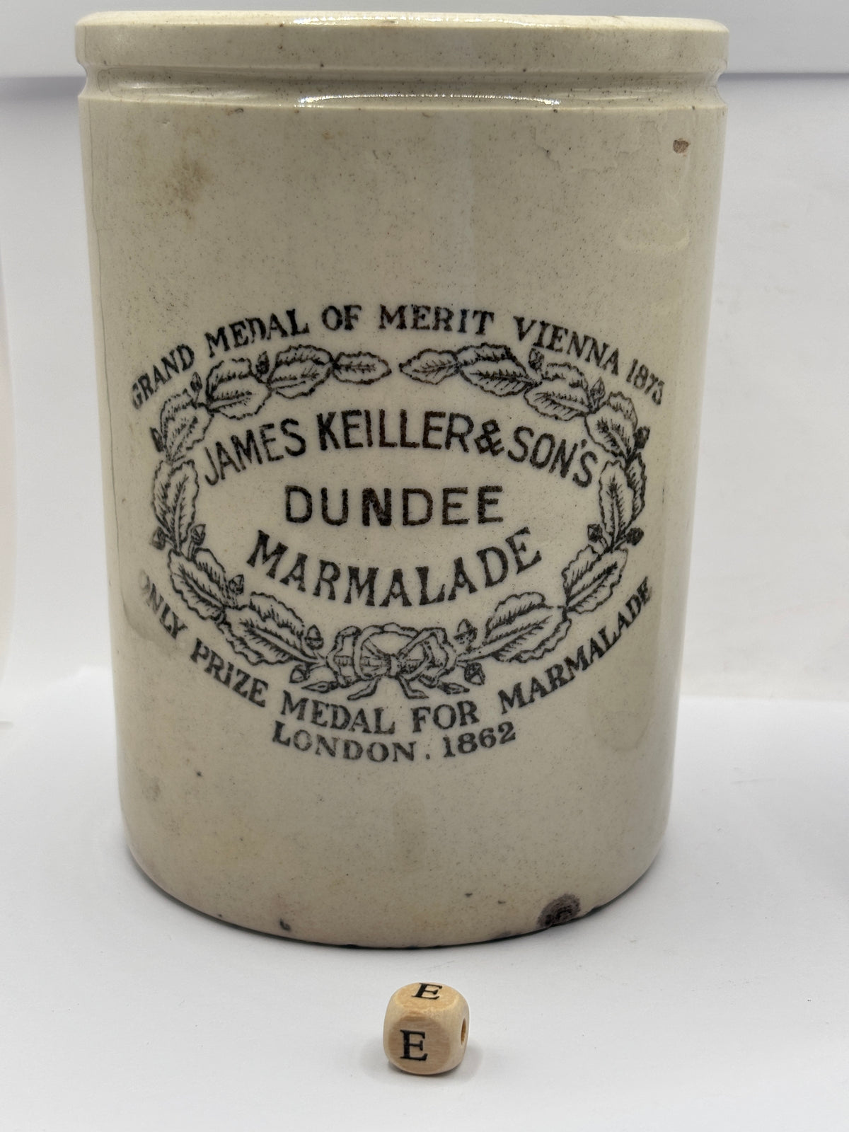 Old 2lb stoneware marmalade pot, James Keiller Dundee marmalade (E)