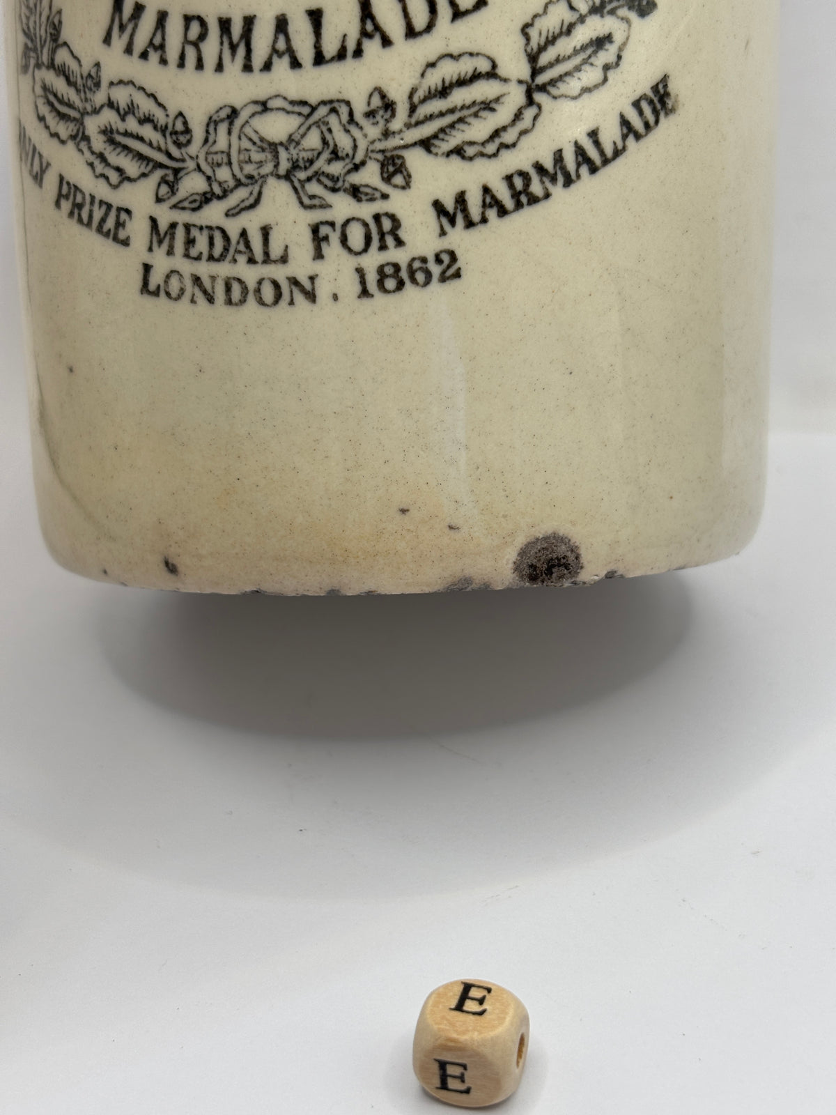 Old 2lb stoneware marmalade pot, James Keiller Dundee marmalade (E)