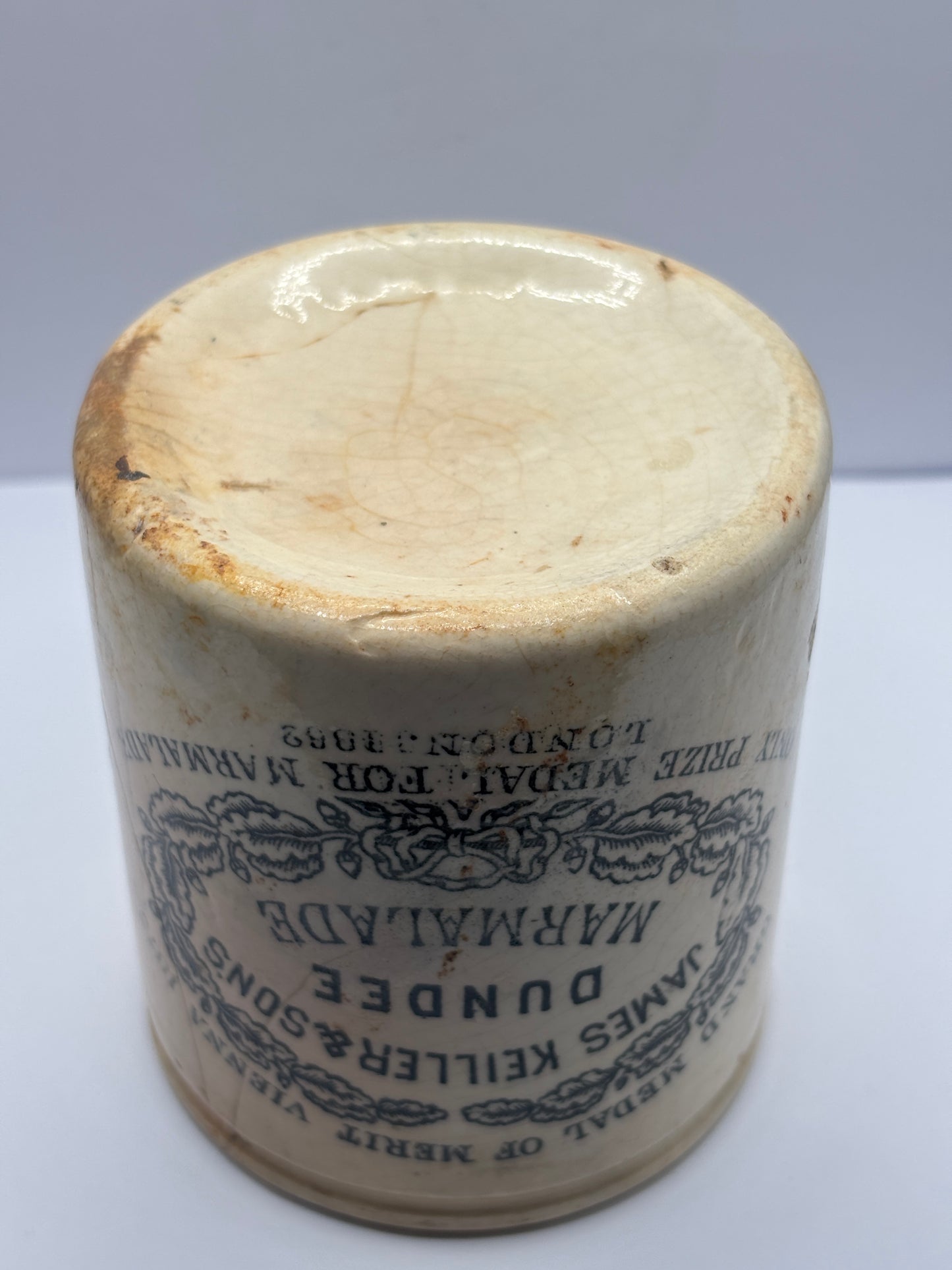 Old 1lb James Keiller dundee marmalade jar, damaged