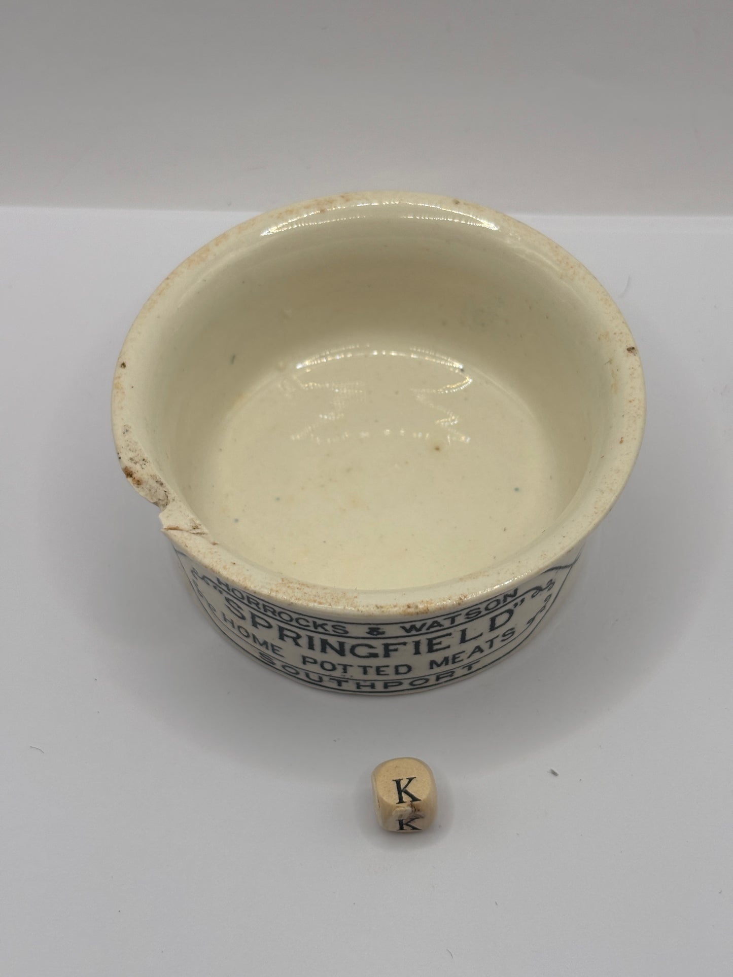 Old advertising meat paste pot, Springfield (k)