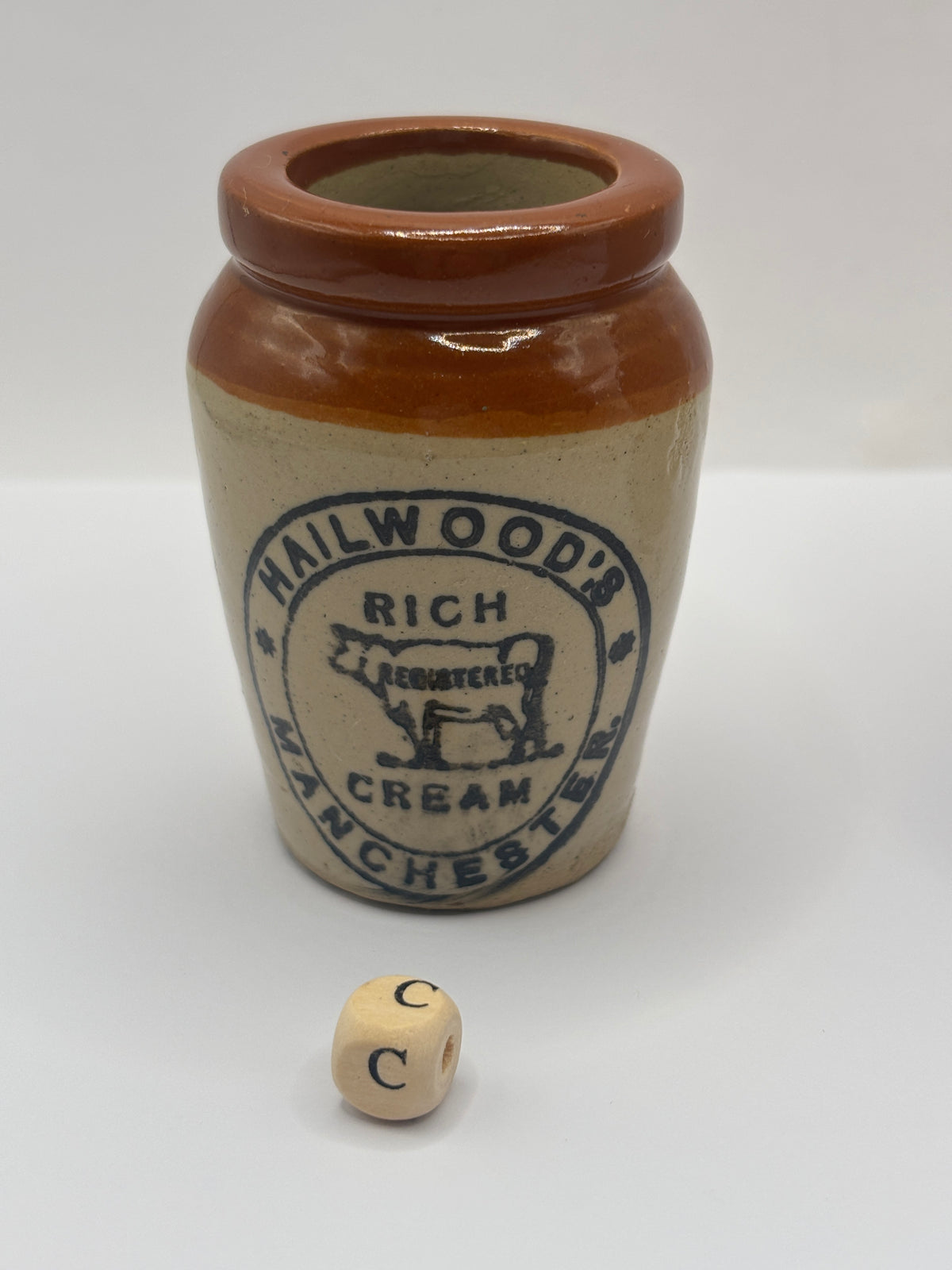 Old advertising cream pot, Hailwoods Manchester (c)