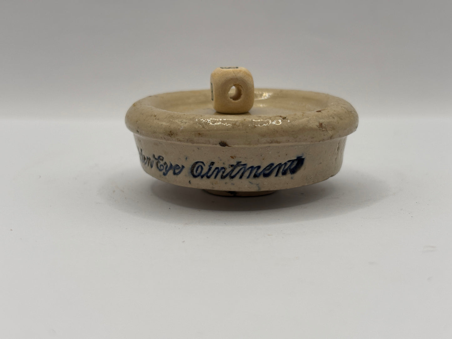 Old small eye ointment, Singletons eye ointment (B)