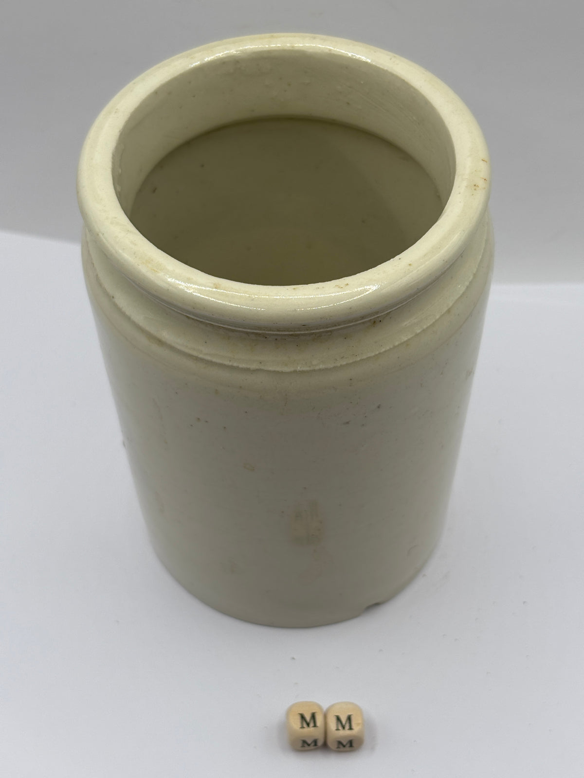 Old 2lb rolled top stoneware jam pot (mm)