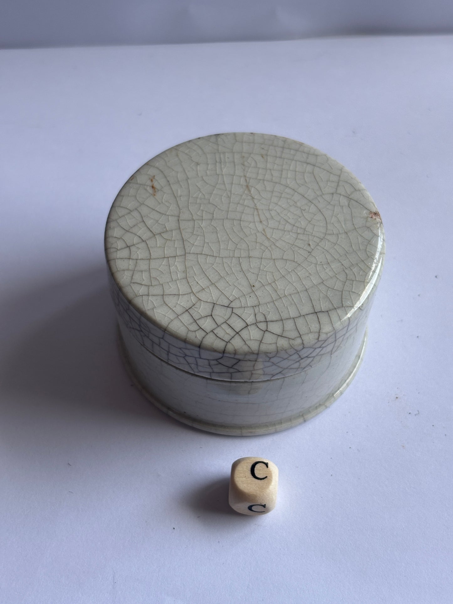 Old plain pot lid and base, stoneware (C)