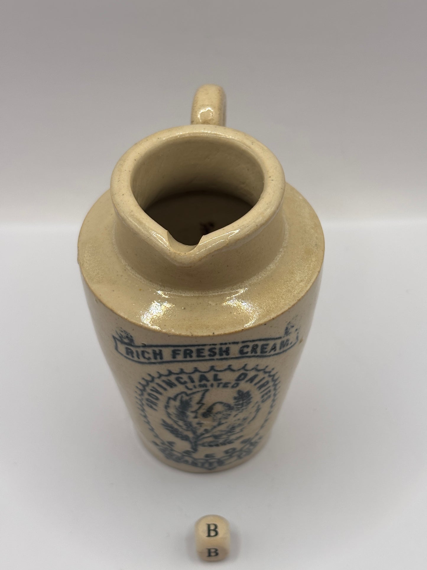 Old advertising cream pot, Leeds Provincial Dairies 10cms. Handled