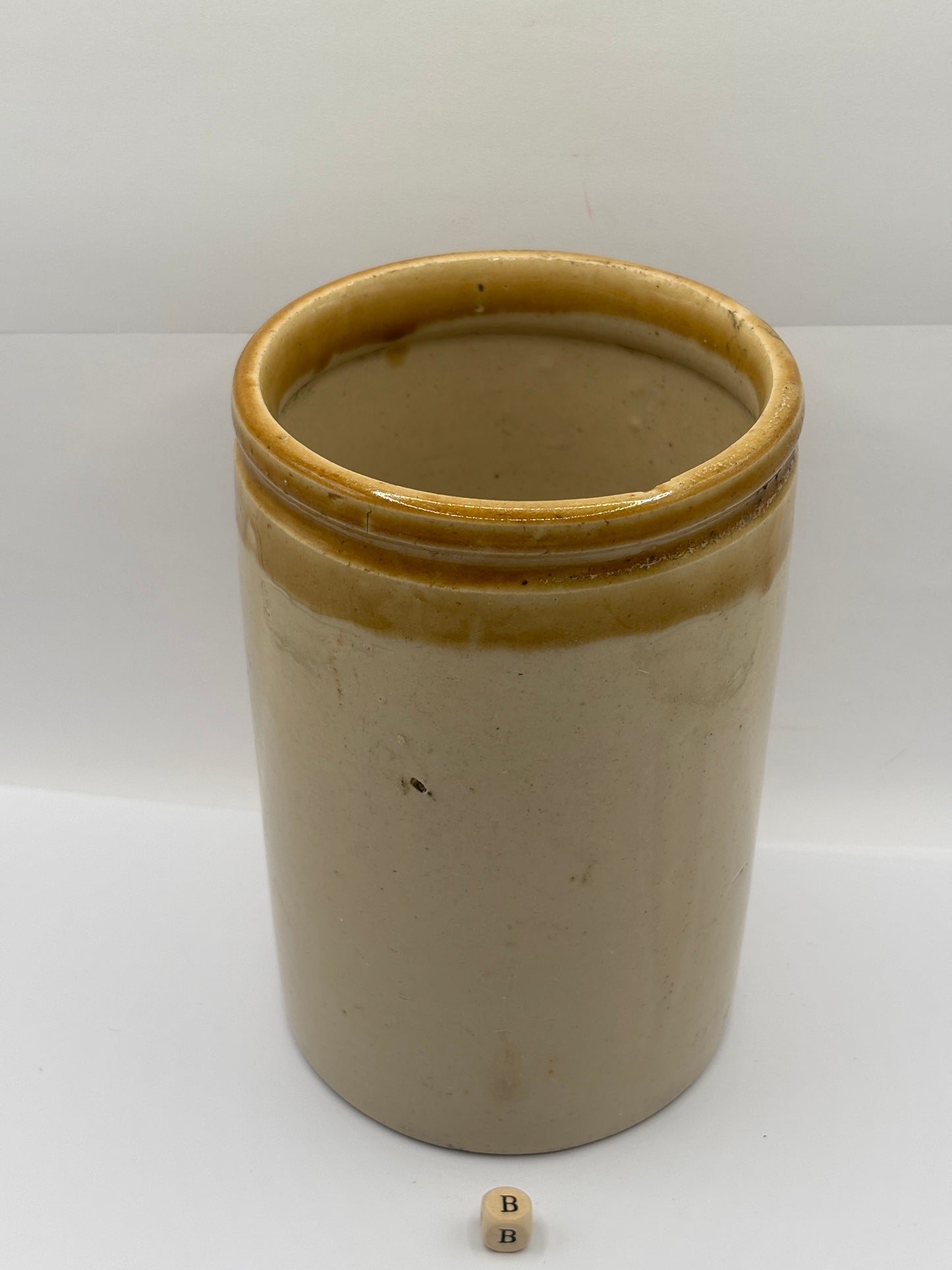 Old large 3lb brown top ribbed stoneware jam pot (B)