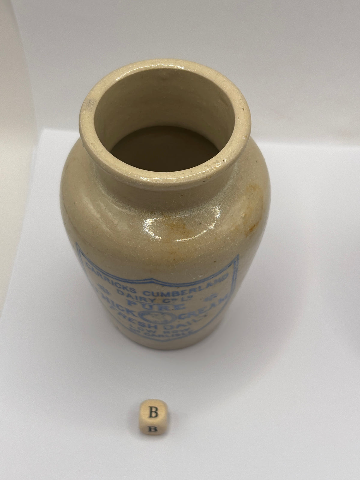 Old advertising cream pot, Carricks Cumberland dairy (B)