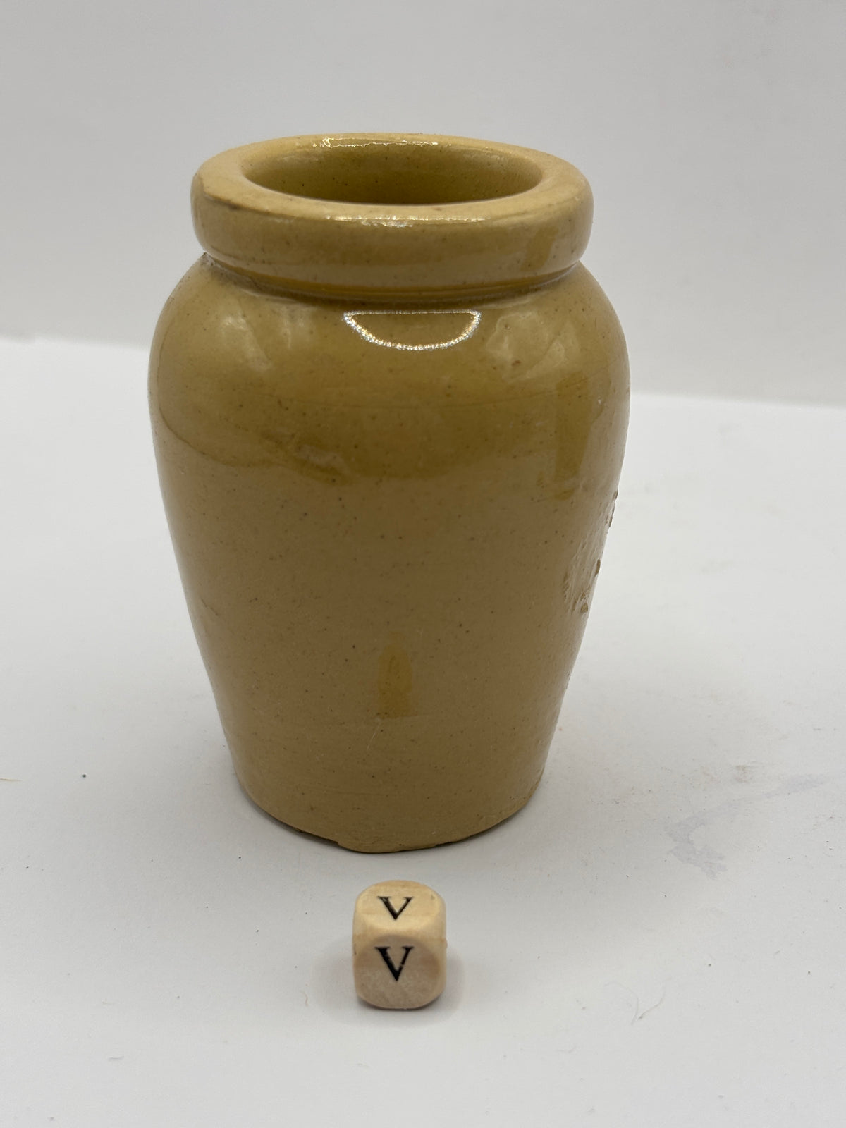 Old advertising cream pot, Hailwoods rich cream (v)