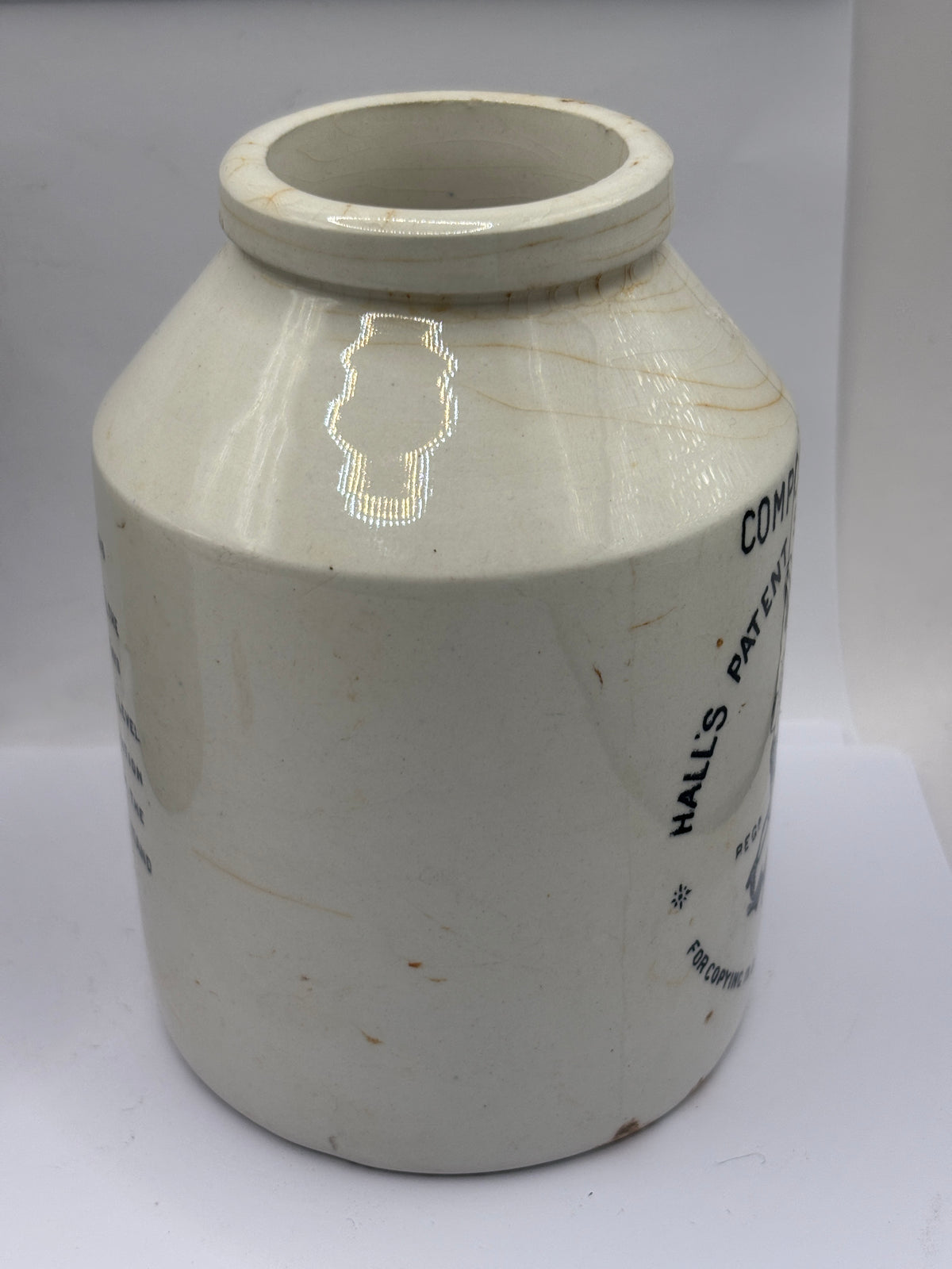 Old advertising ink jar, Composition ink