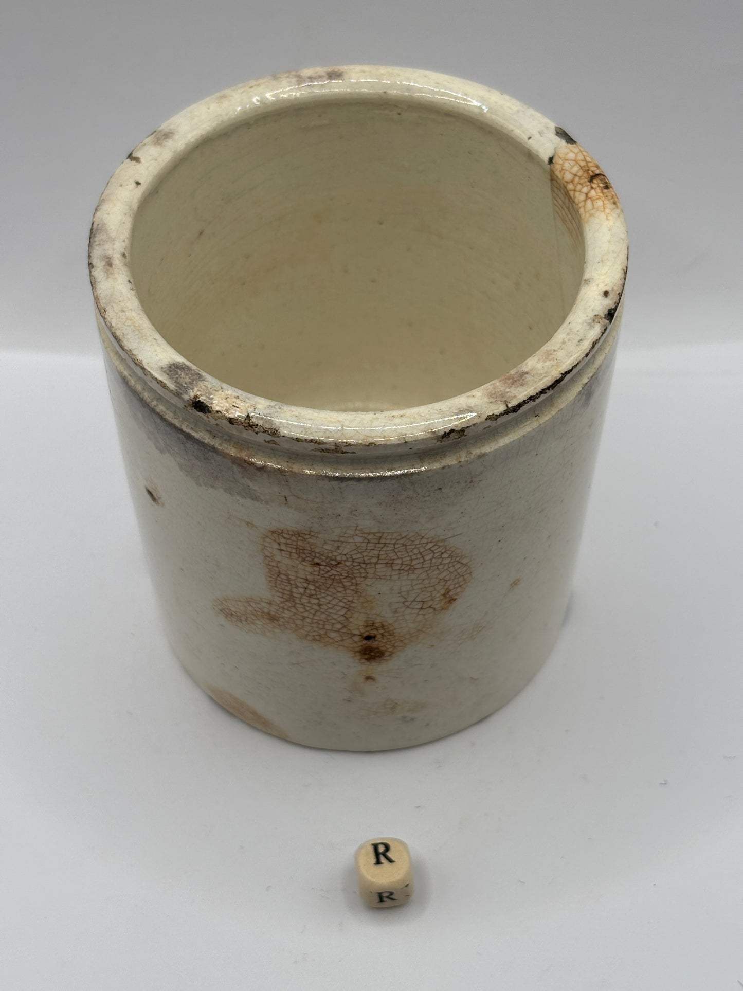 Old plain stoneware marmalade jar (R) Campbellfield