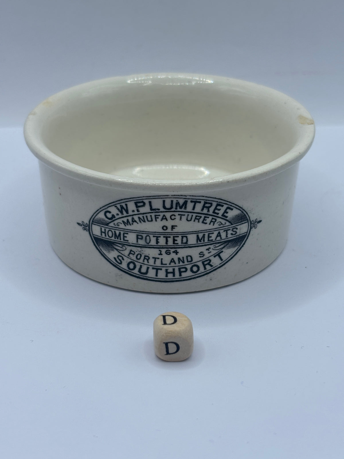 Old advertising meat paste pot, Plumtree home potted meats (D)
