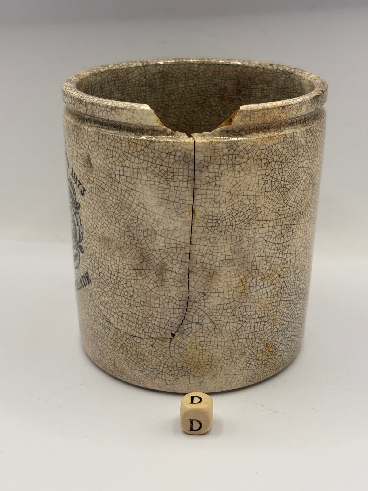 Old 1lb stoneware marmalade pot, James Keiller Dundee marmalade (D) damaged