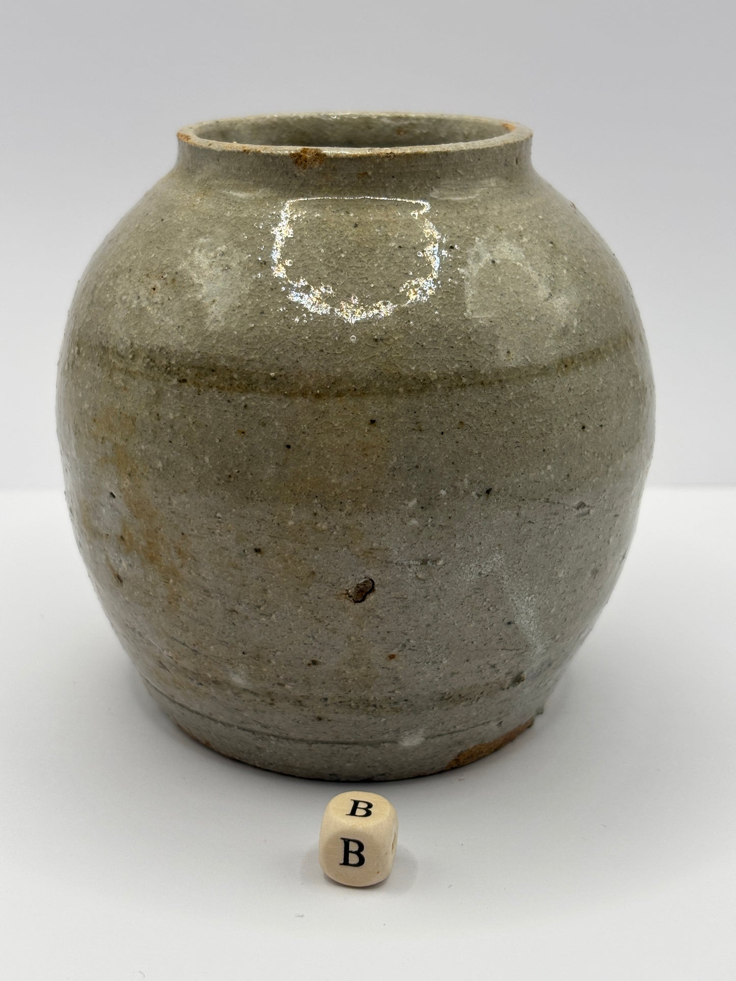 Old stoneware ginger jar (B)