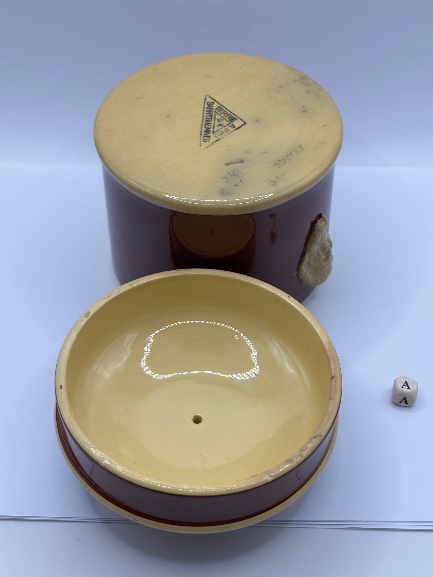 Old french terrine jar/pot. Base and lid (a)