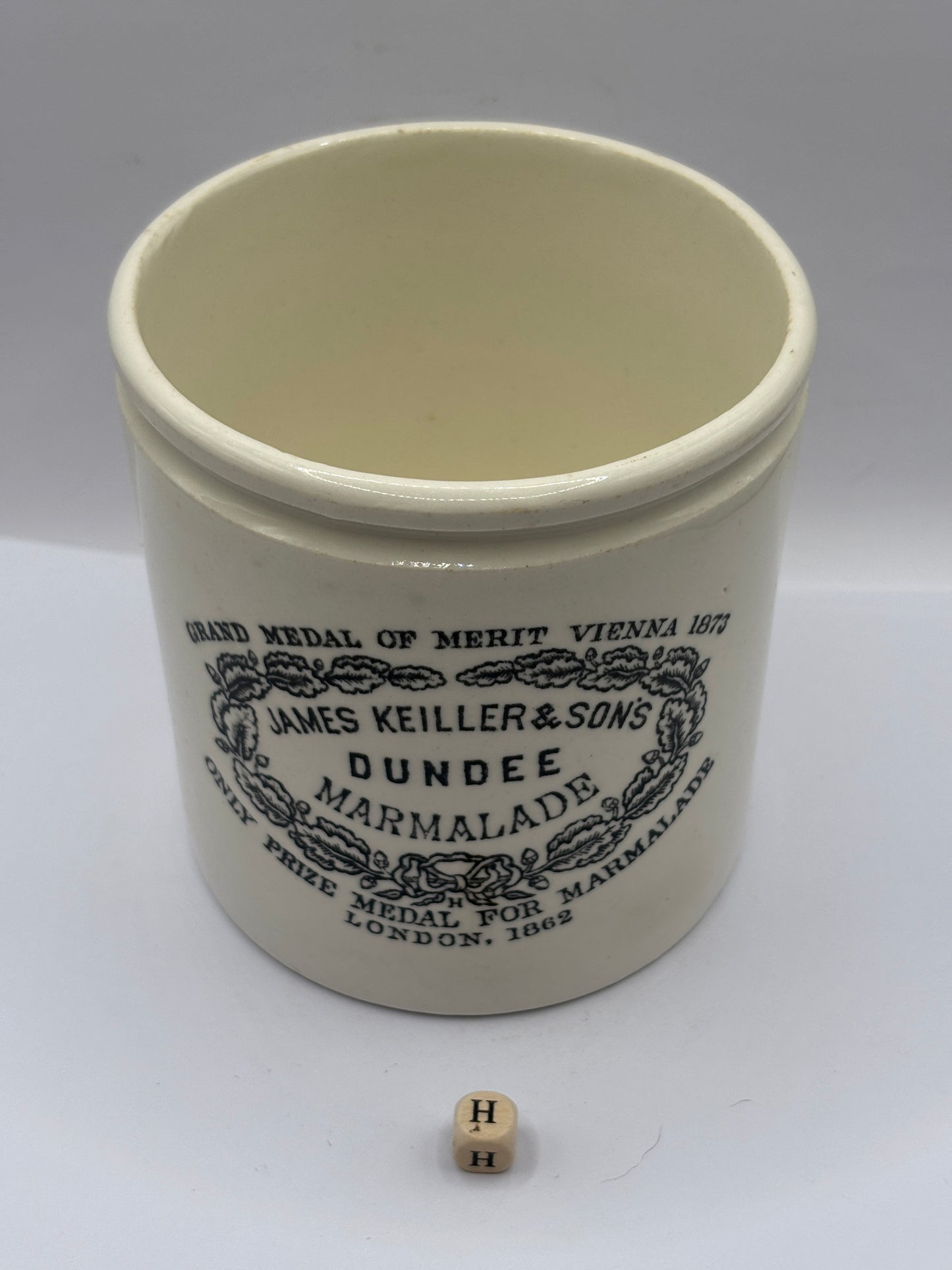 Old 2lb James Keiller marmalade jar (H)
