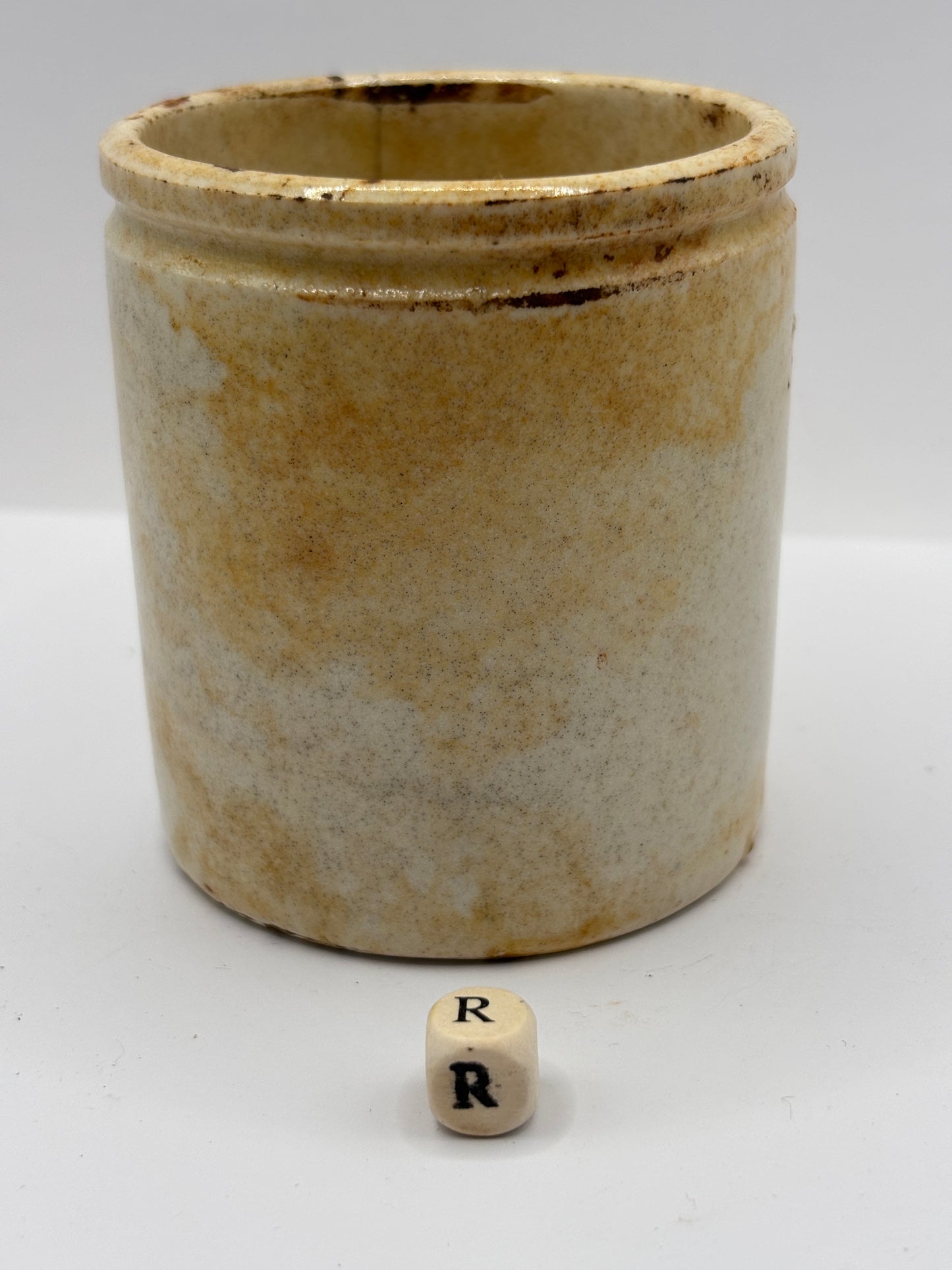 Old chunky stoneware pot (R)