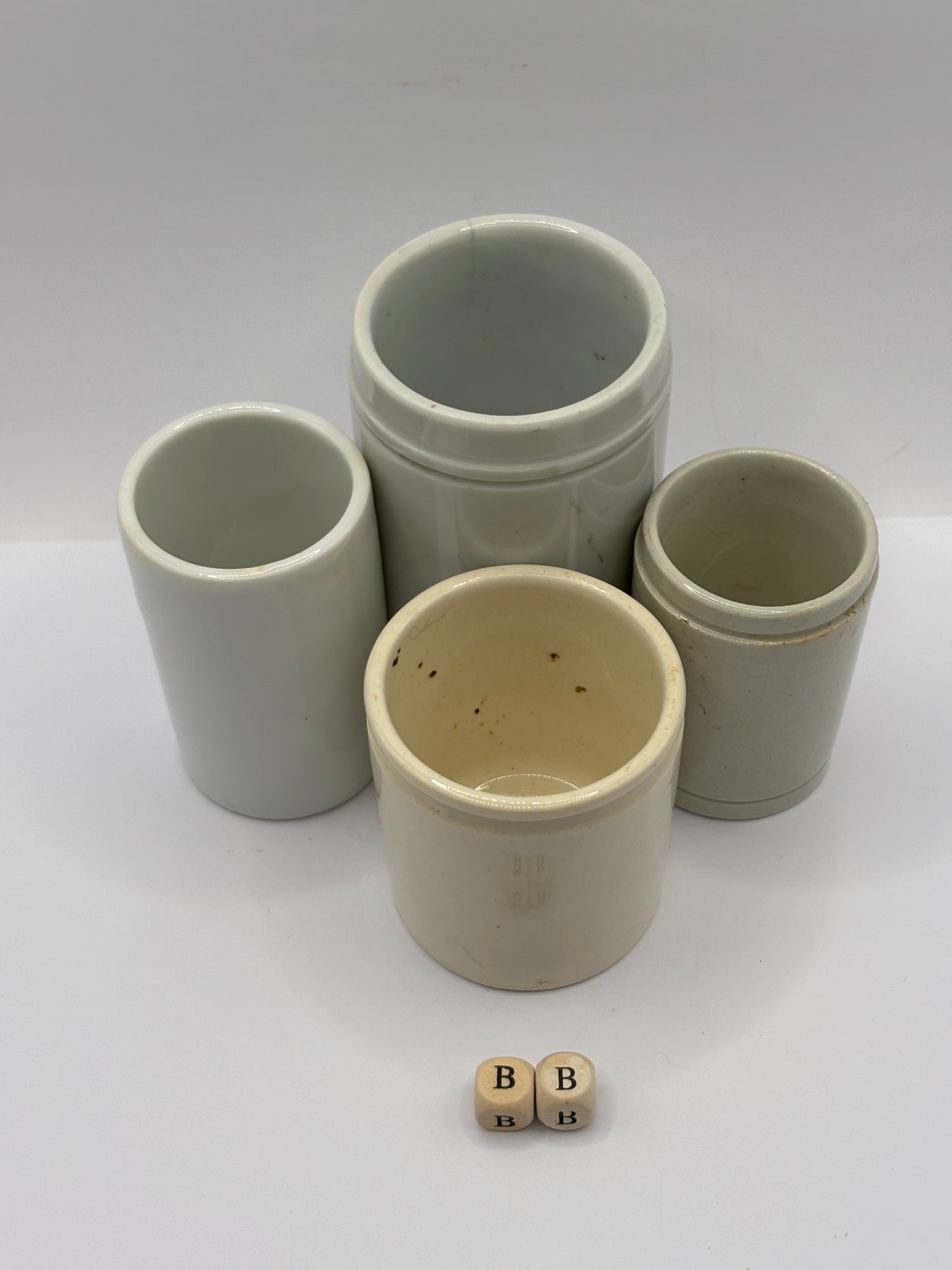 4 old stoneware pots (BB)
