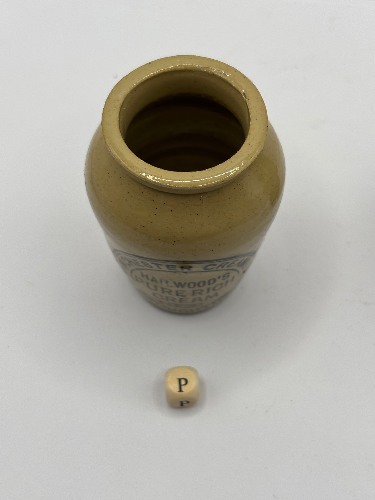 Old advertising cream pot, Hailwoods rich cream (P)