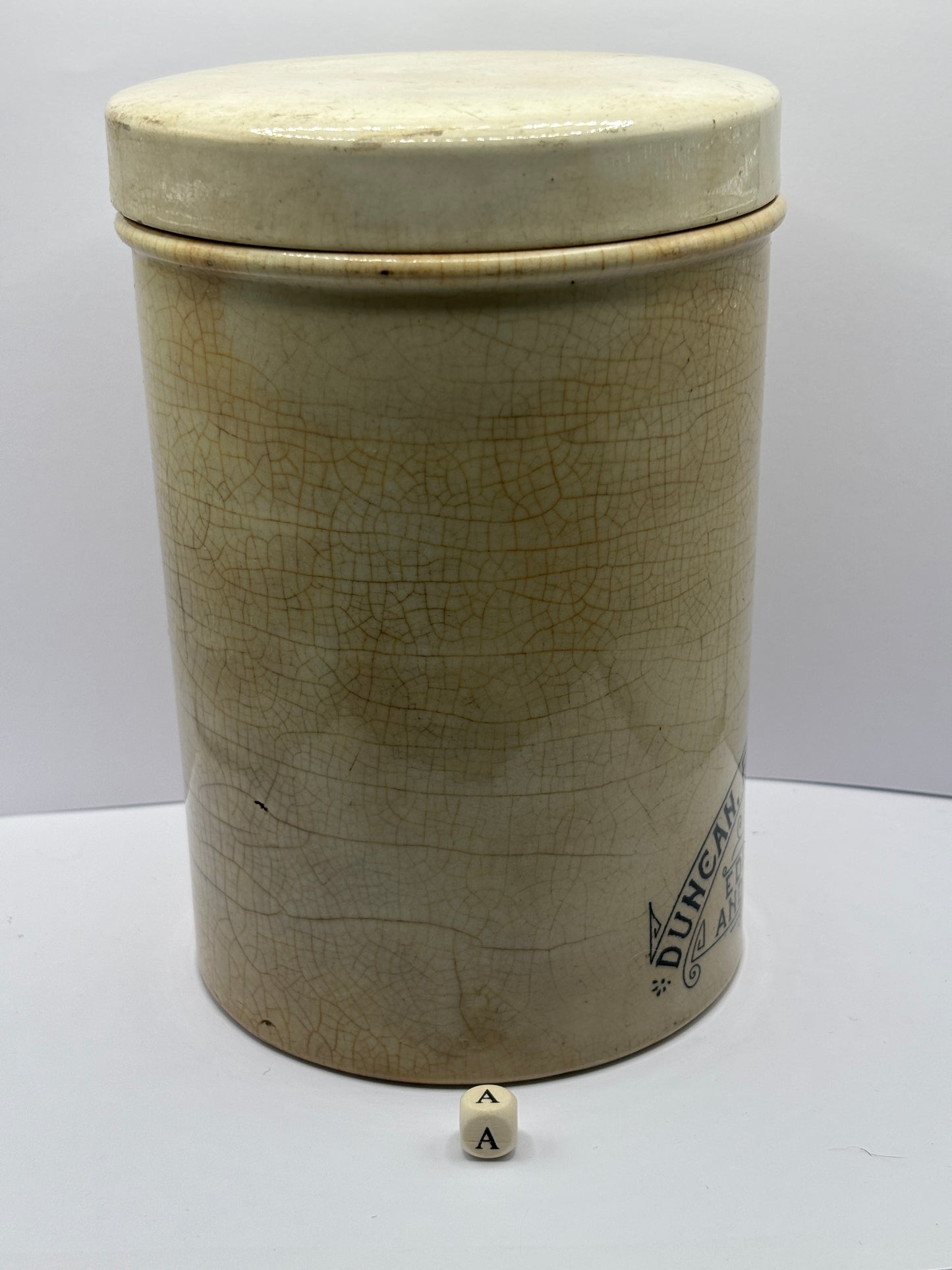 Old large size Duncan Flockhart Edinburgh & London pharmacy jar (A)