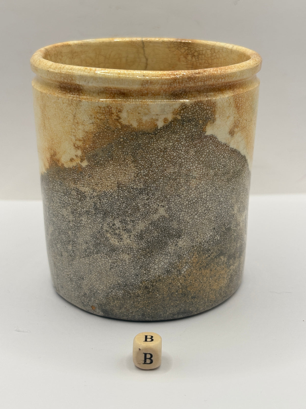 Old 1lb stoneware marmalade pot, James Keiller Dundee marmalade (B) hairlines