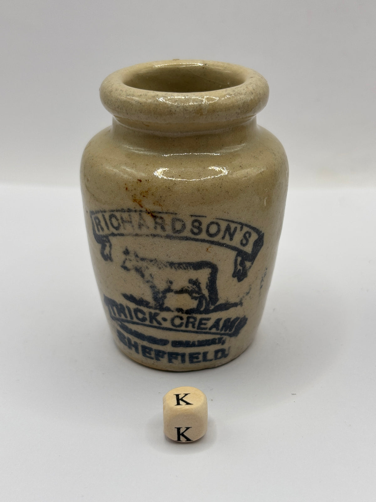 Old advertising cream pot, Richardsons thick cream Sheffield. Double sided (K)