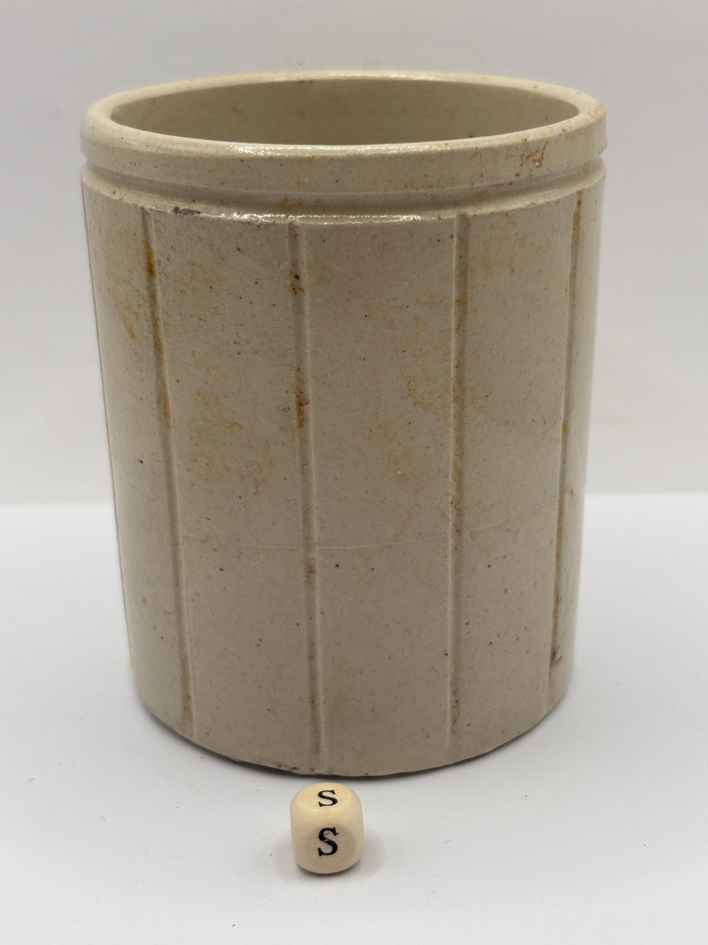Old 1lb ribbed stoneware jam pot (S) Hartleys