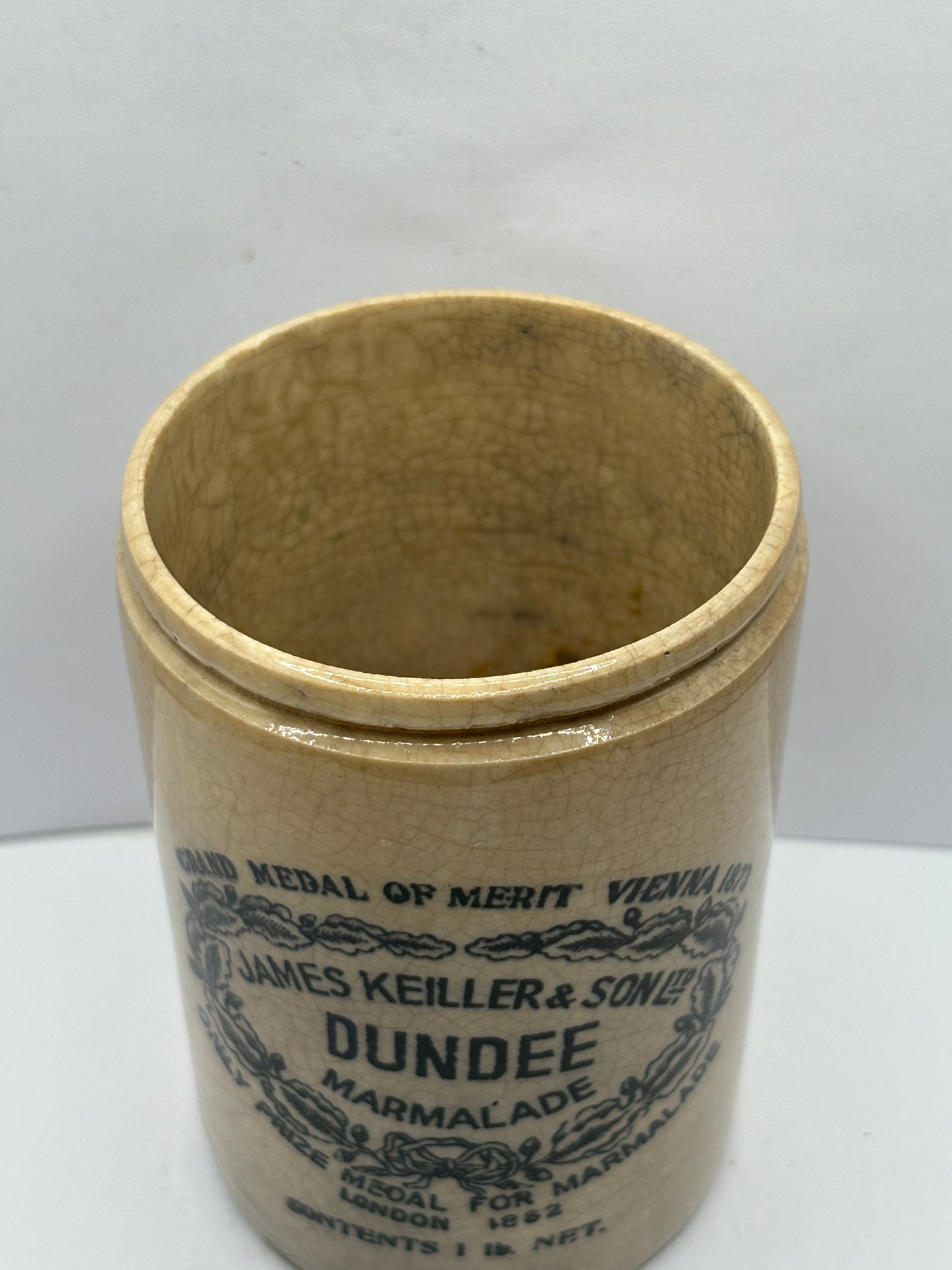 1lb James Keiller dundee marmalade, stained & crazed