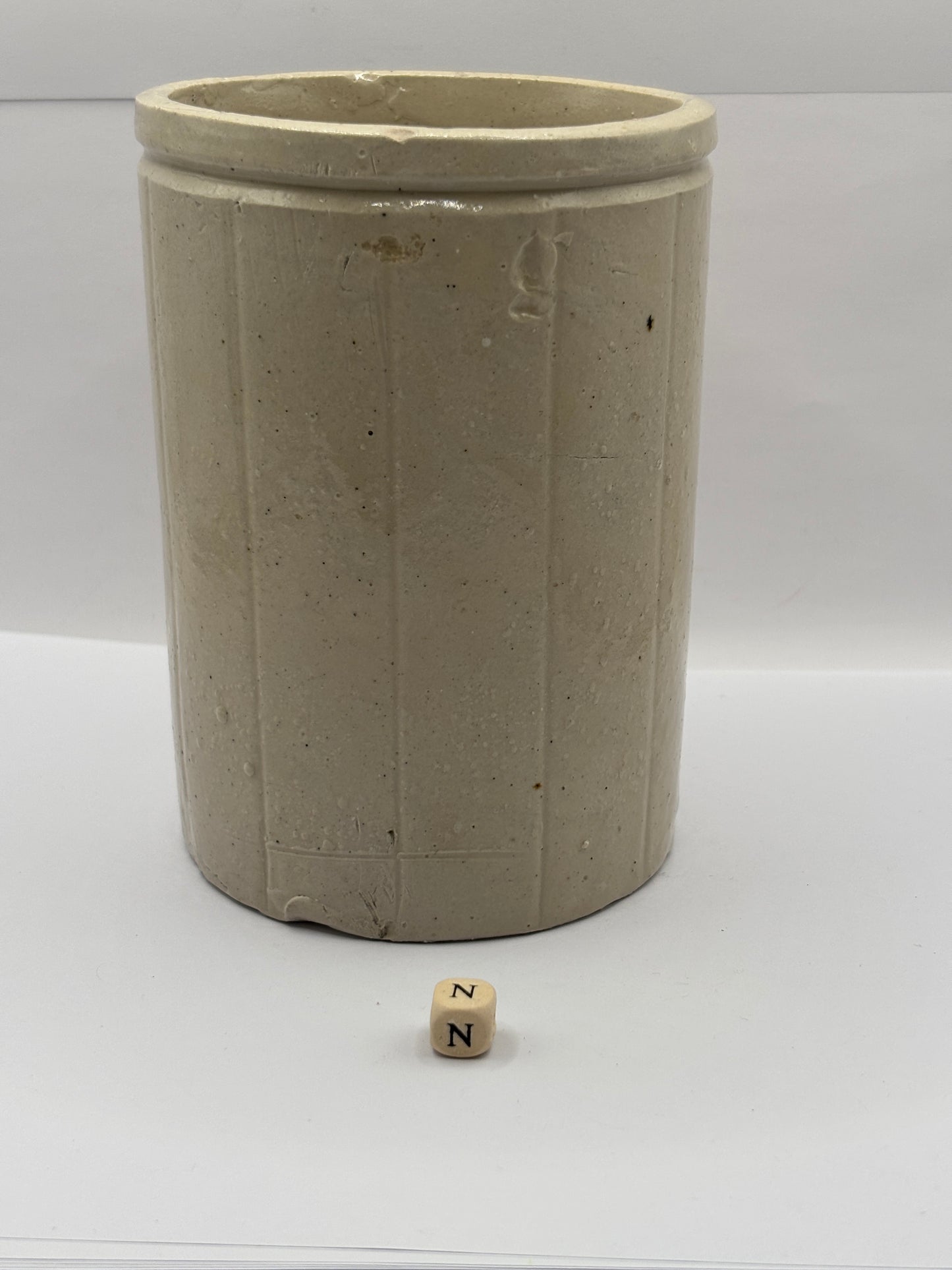 Old 2lb ribbed stoneware jam pot (N) Hartley’s