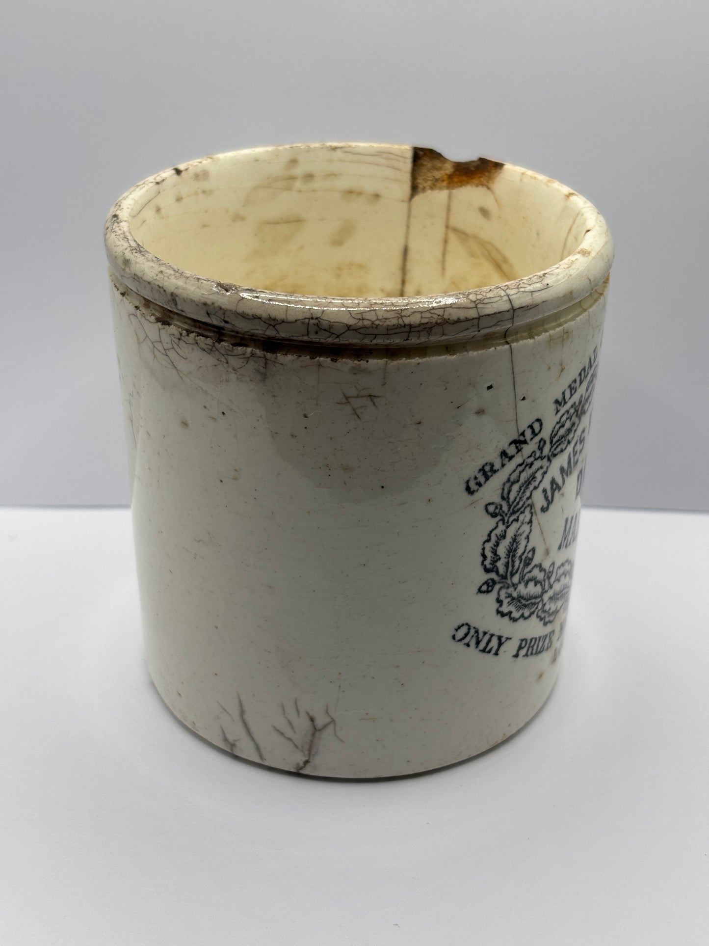 Old 1lb James Keiller Dundee marmalade jar. Damaged
