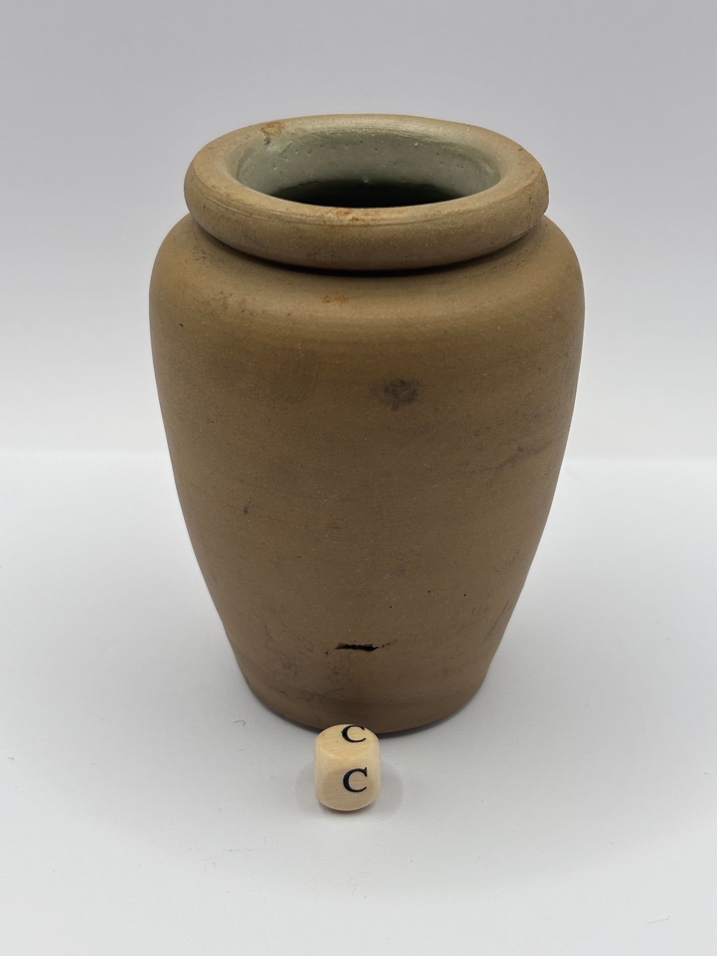Old stoneware cream pot, Medova cream (c)