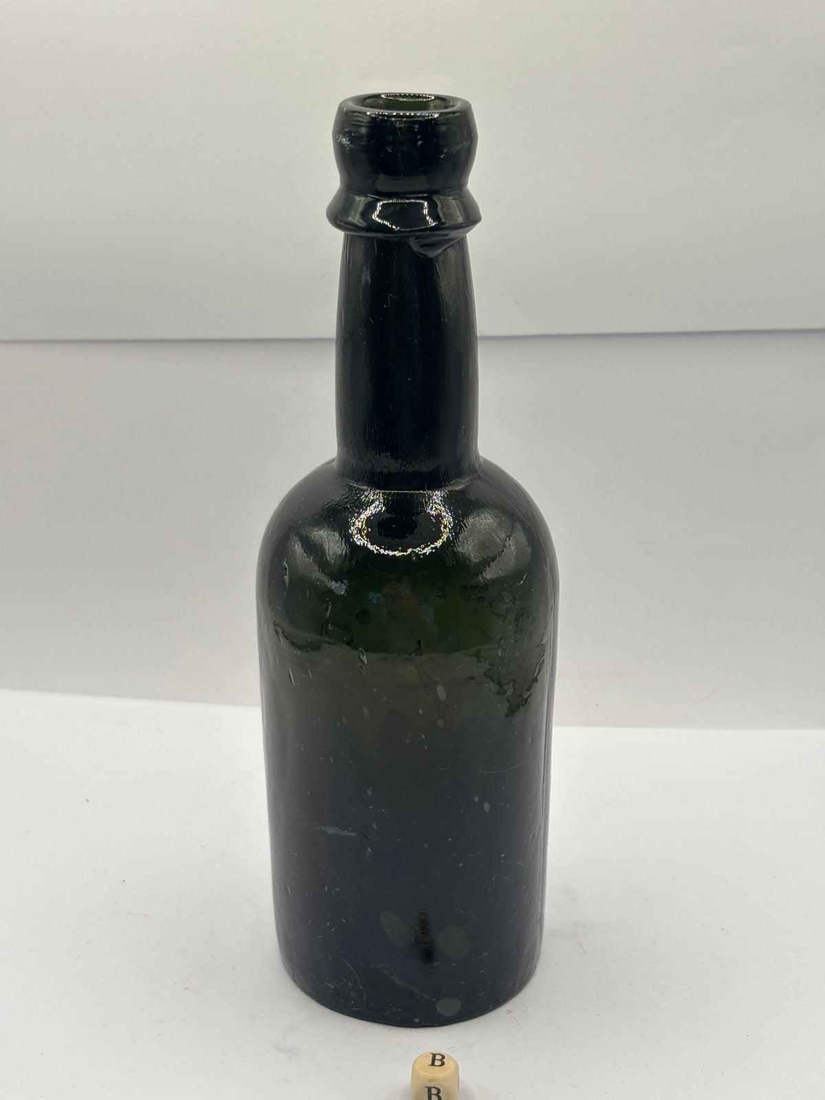 Old advertising beer bottle, J.Jobson & Co Gateshead (B)