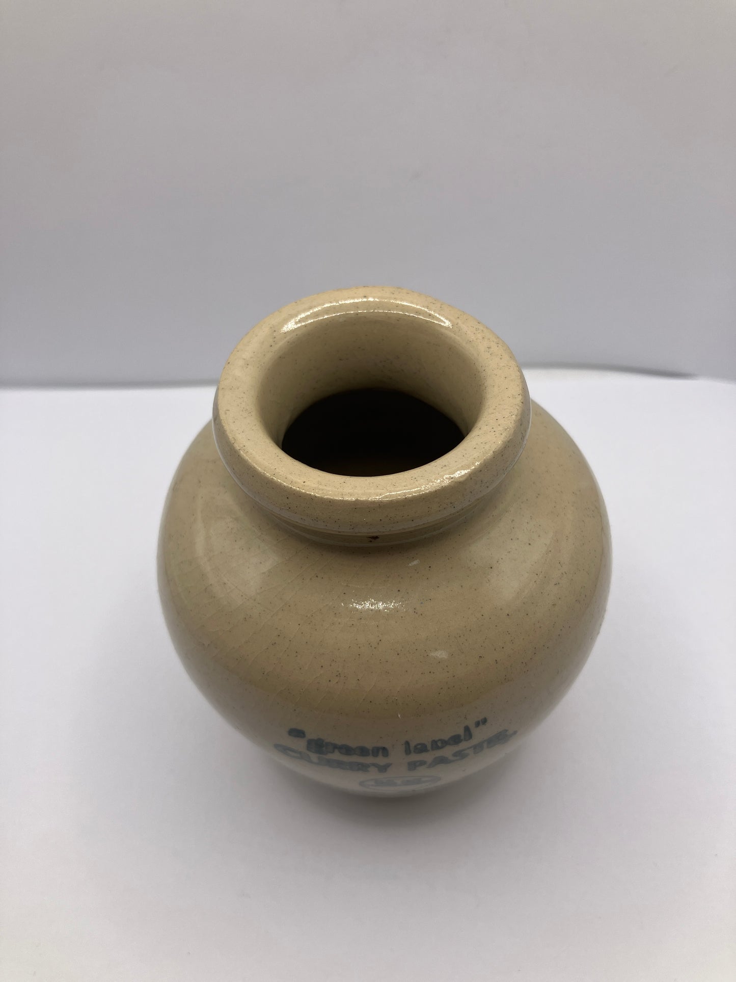 Green label stoneware curry paste pot