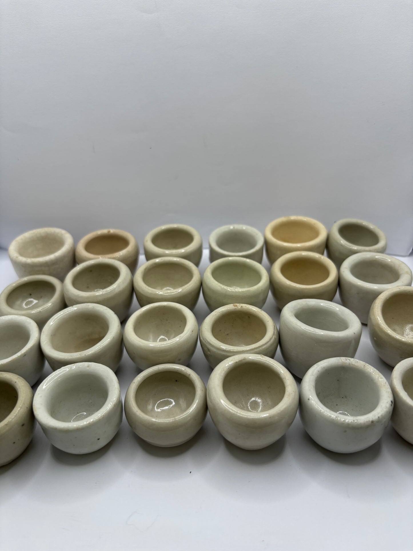 5 vintage stoneware escargot pots