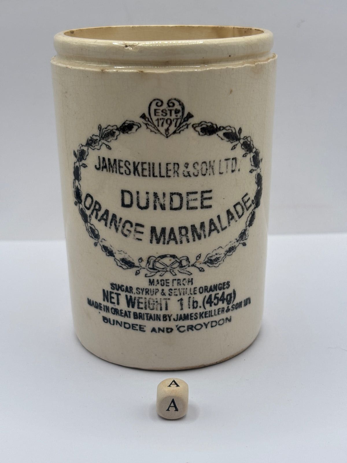 Old 1lb stoneware marmalade pot, James Keiller Dundee marmalade (a)