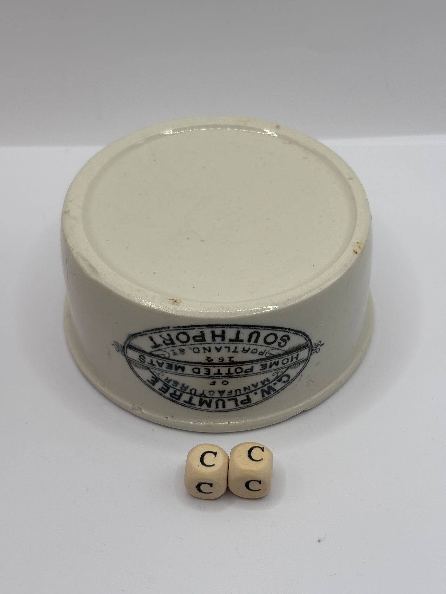 Old Plumtree advertising meat paste pot (CC)