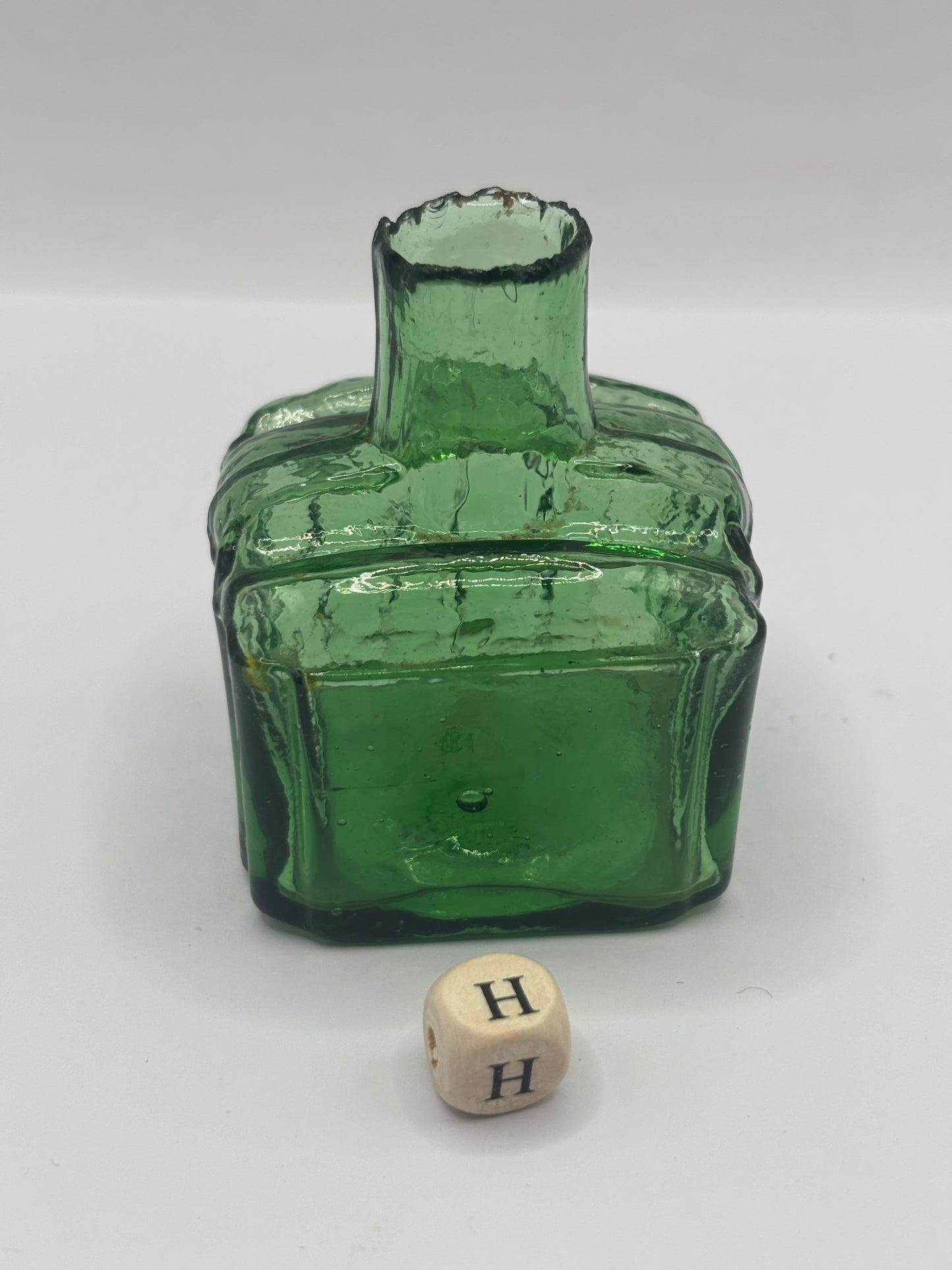 Old green glass ink bottle, inkwell, penny ink (H)