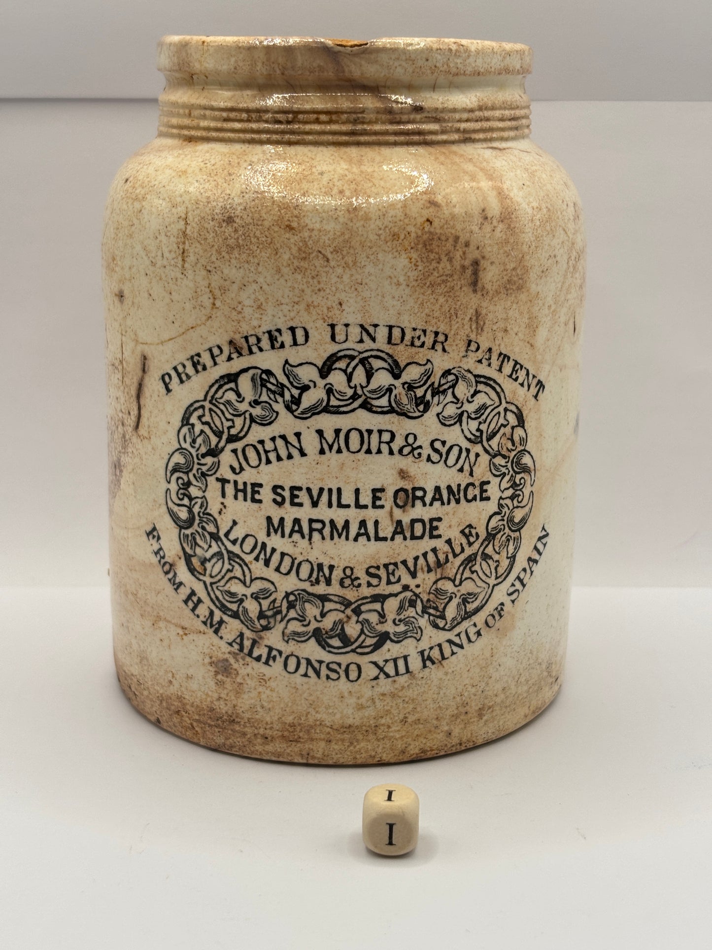 Old rare 2lb John Moirs marmalade jar, seville orange marmalade. Damaged