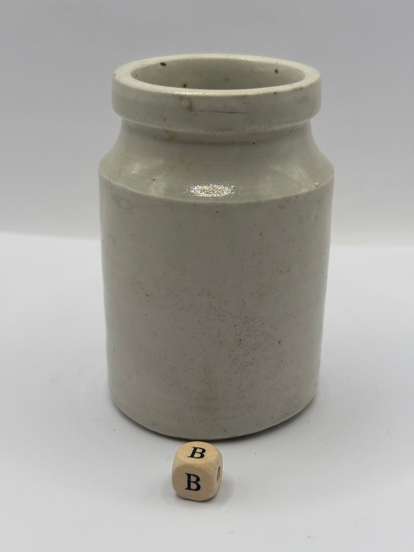 Old white stoneware jar, mustard pot. (B)