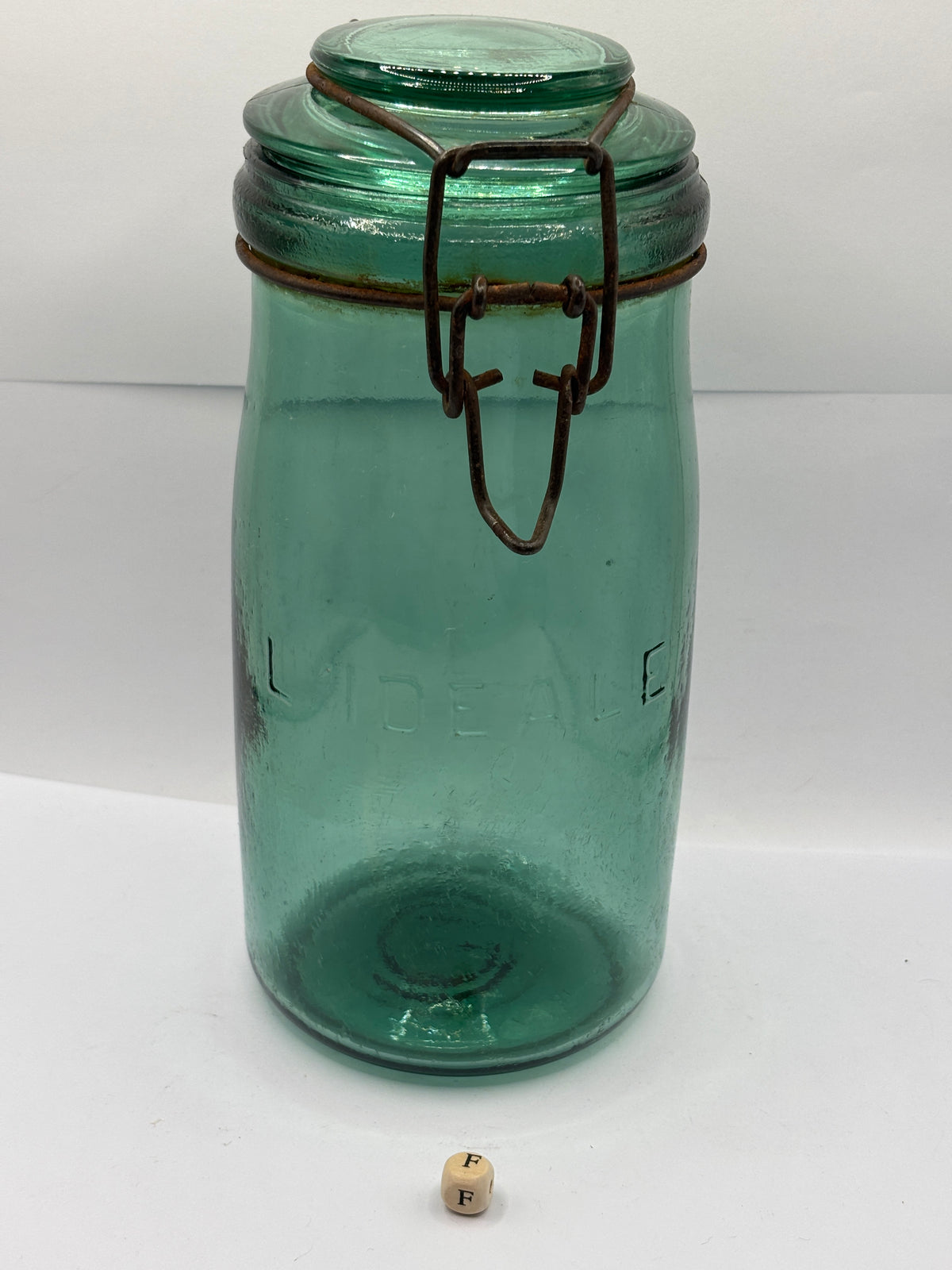 Old French green glass canning jar, L’ideal (f)
