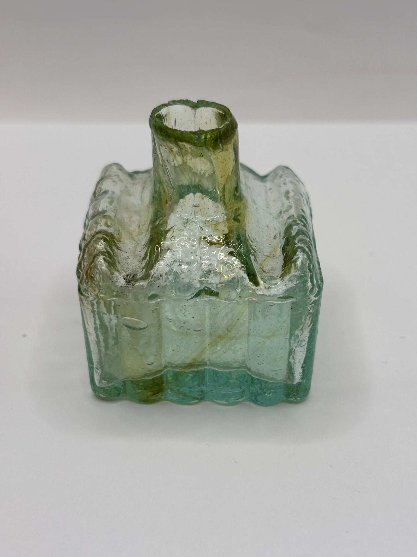 Old aqua glass ribbed ink with swirls