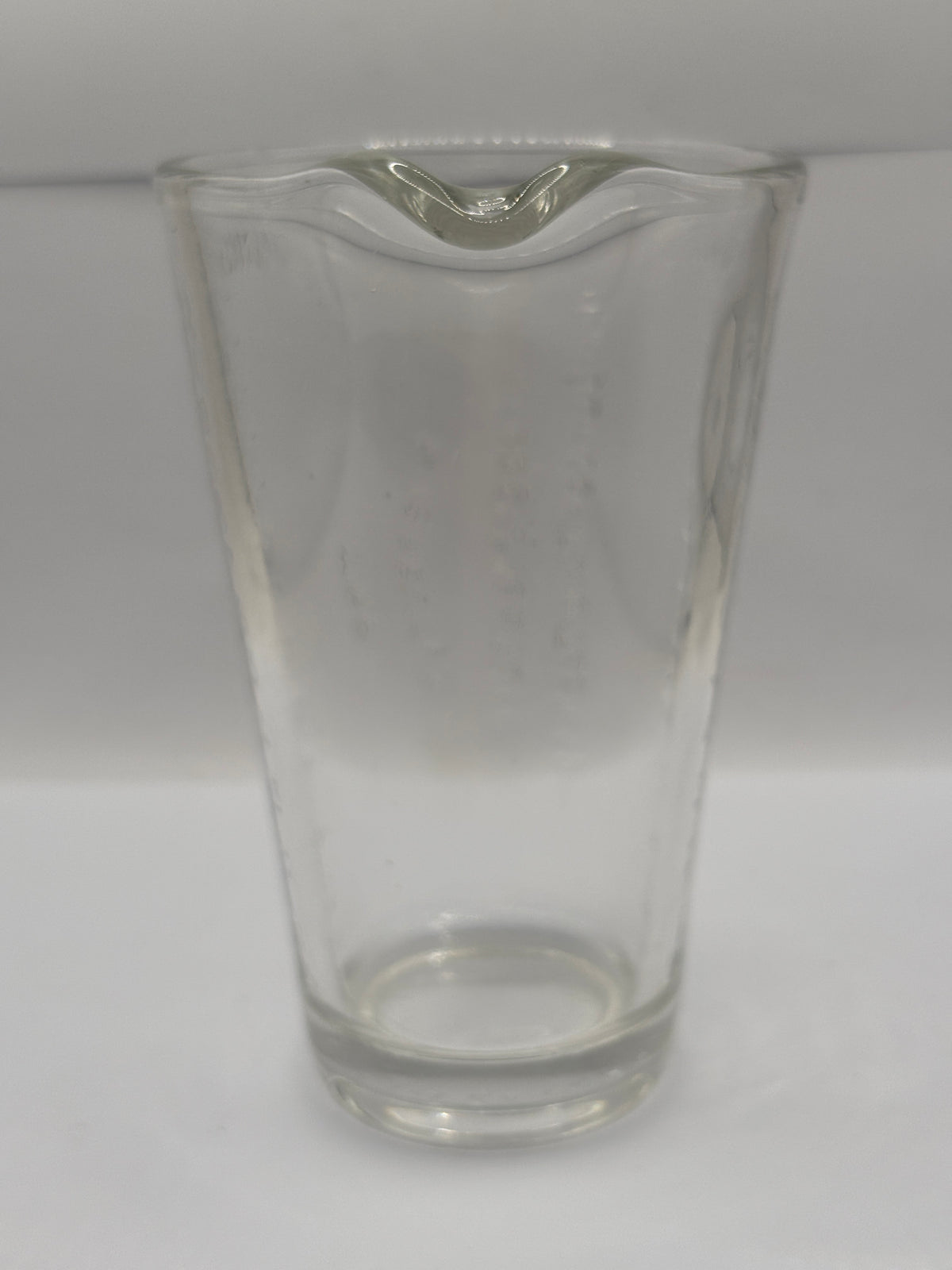 Old clear glass food measuring jug, The allenburys food measure
