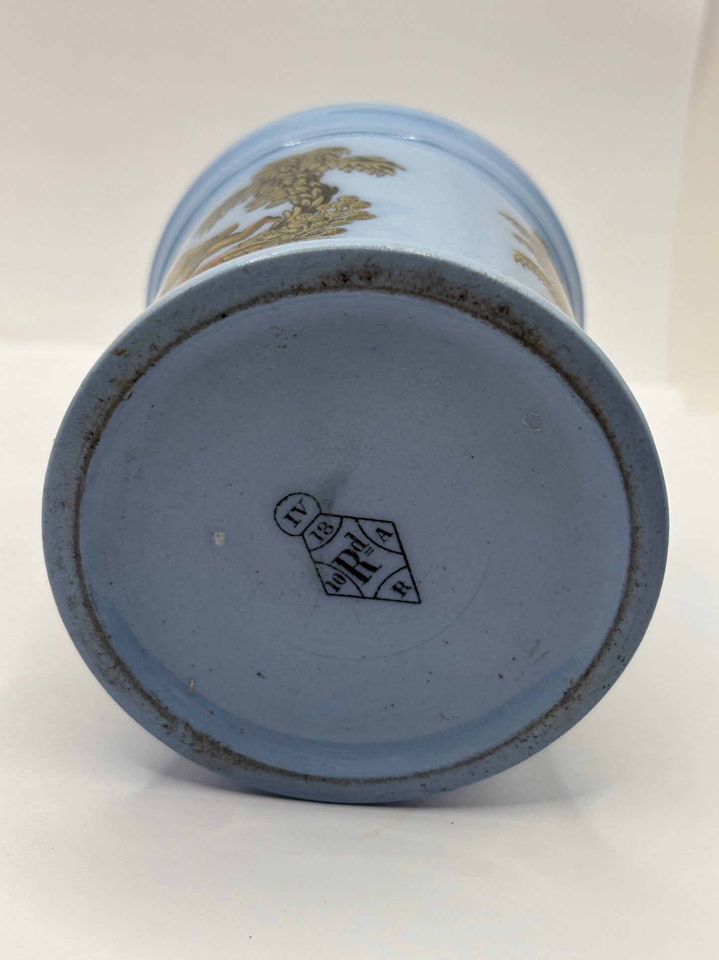 Old blue pictorial Prattware stoneware jar. Diamond reg to bottom
