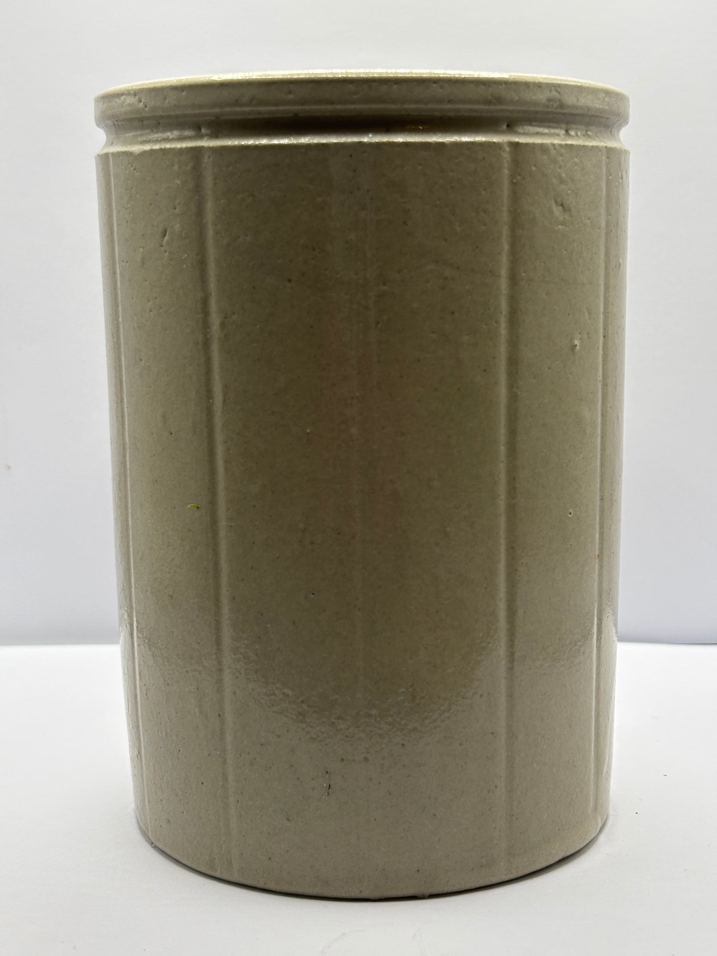 Old ribbed jam & marmalade pot. 2lb