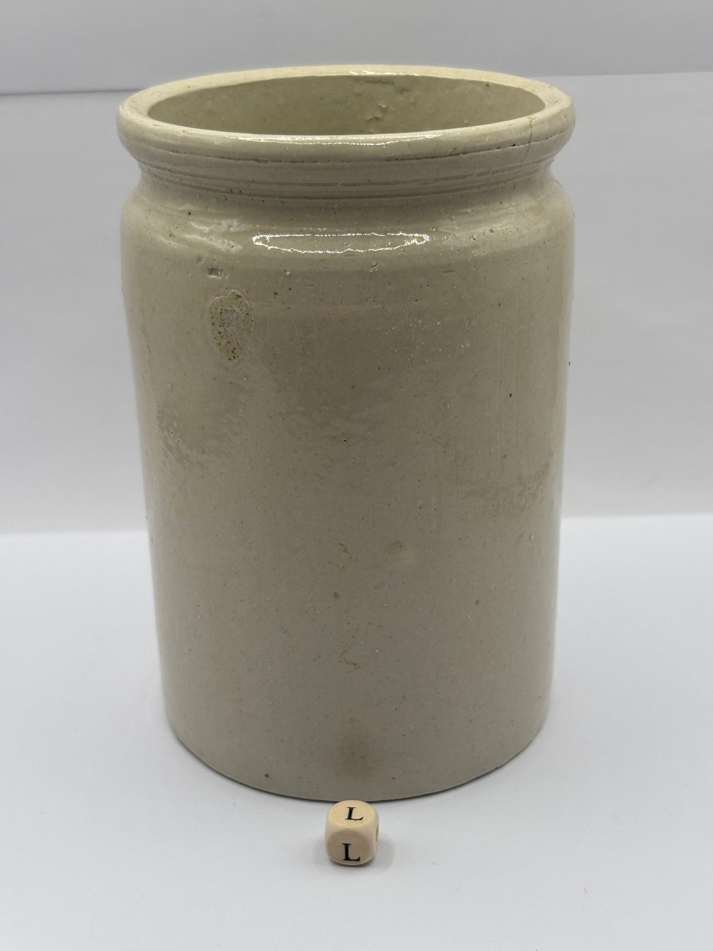 Old 2lb rolled top stoneware jam & marmalade pot (L)