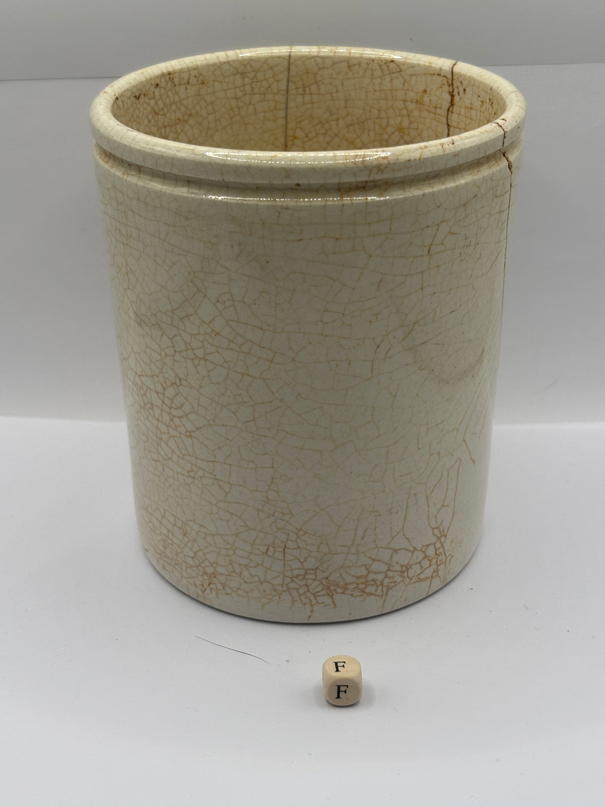 Old large 3lb stoneware marmalade pot, James Keiller Dundee marmalade (F) damaged