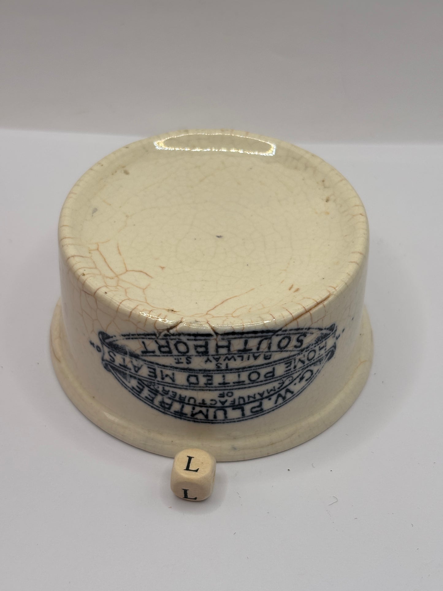 Old advertising meat paste pot, plumtrees (L) hairline